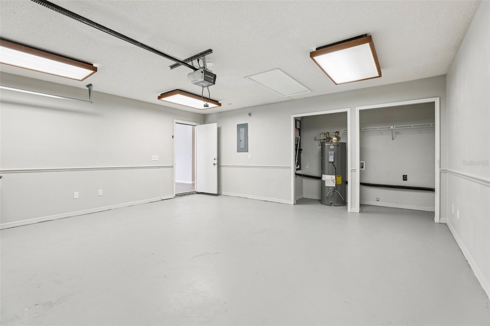 Image 30 of 37 For 634 Whittingham Place