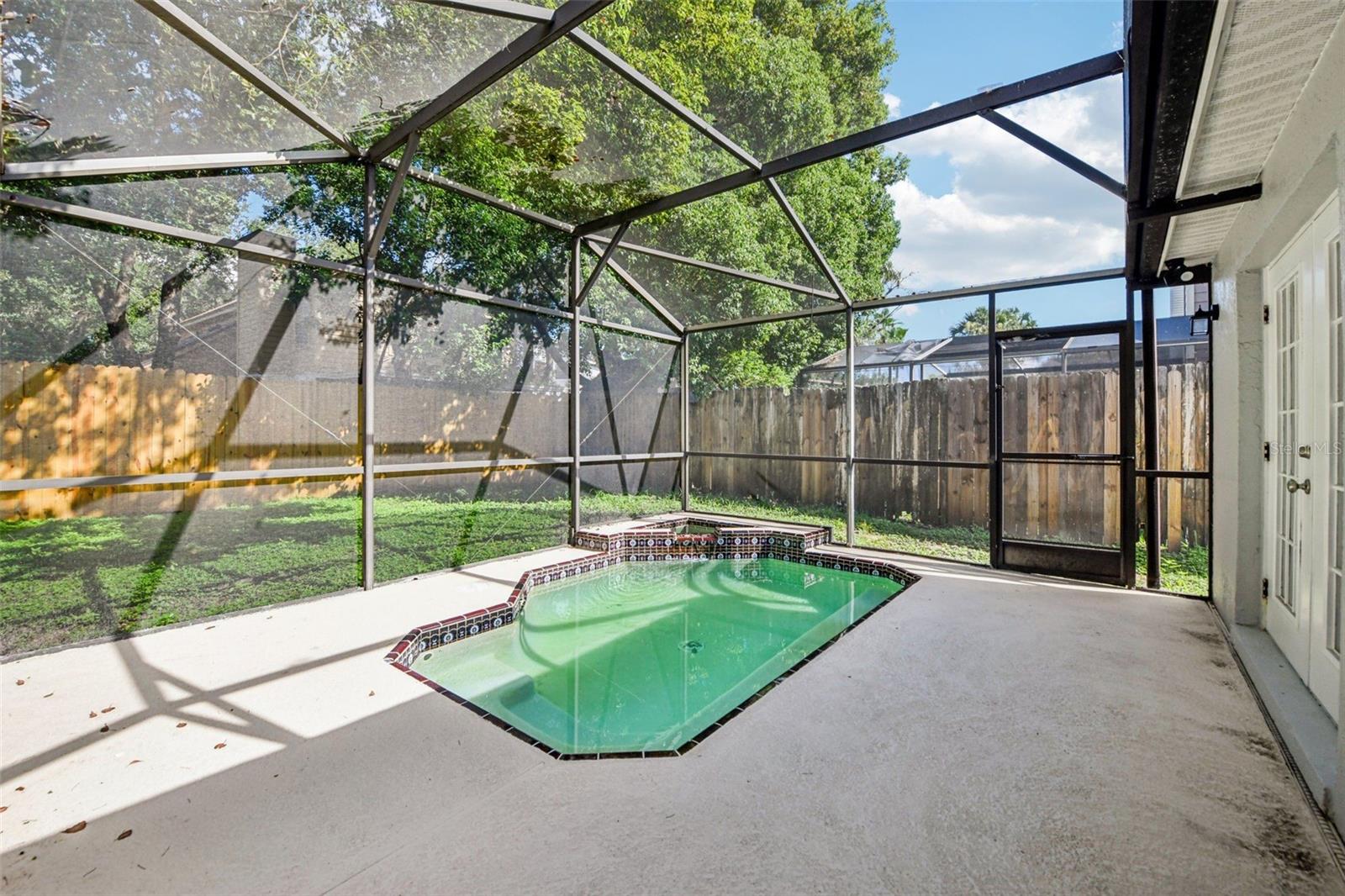 Image 33 of 37 For 634 Whittingham Place