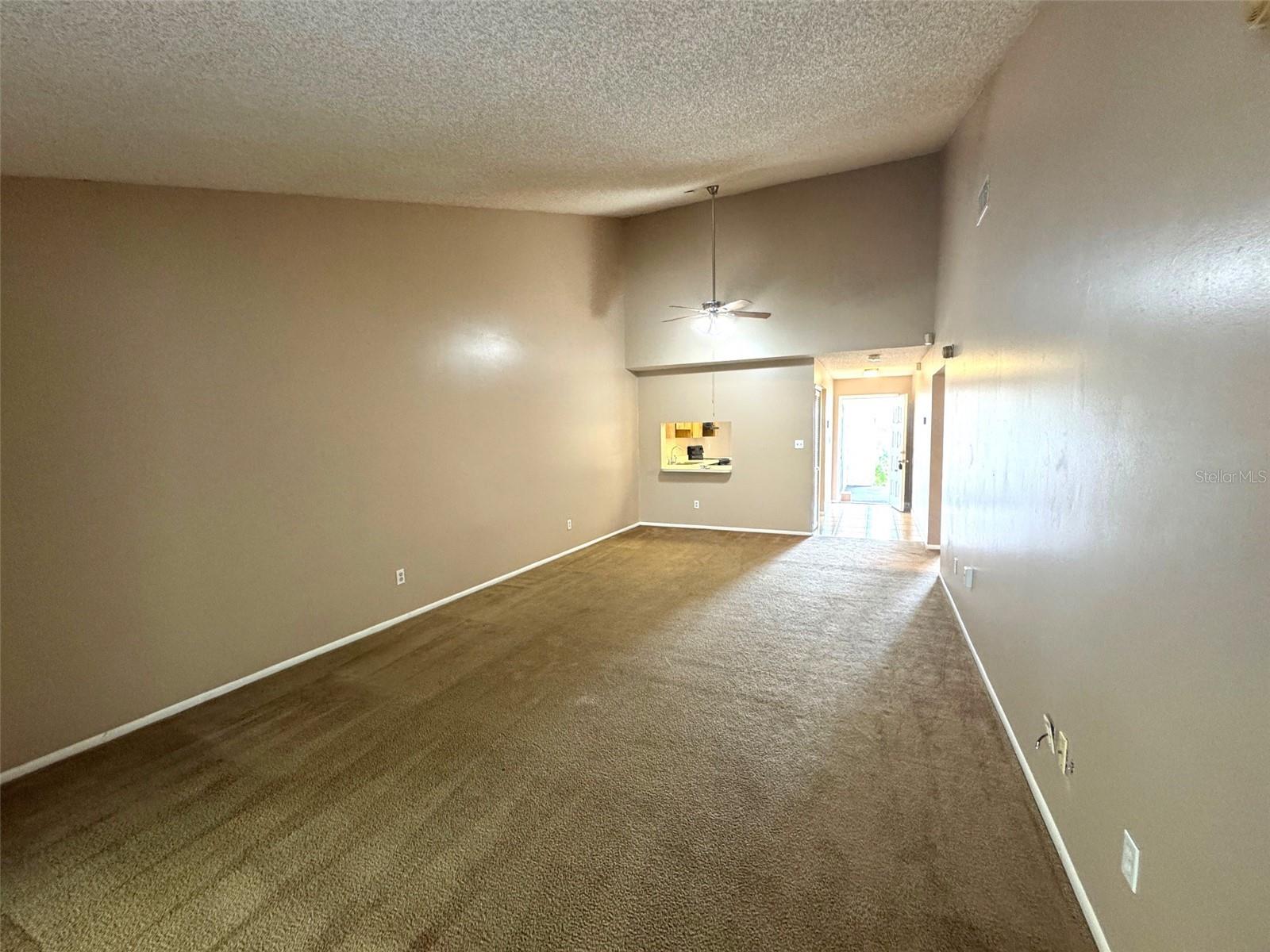 Image 2 of 16 For 5359 Vineland Road S