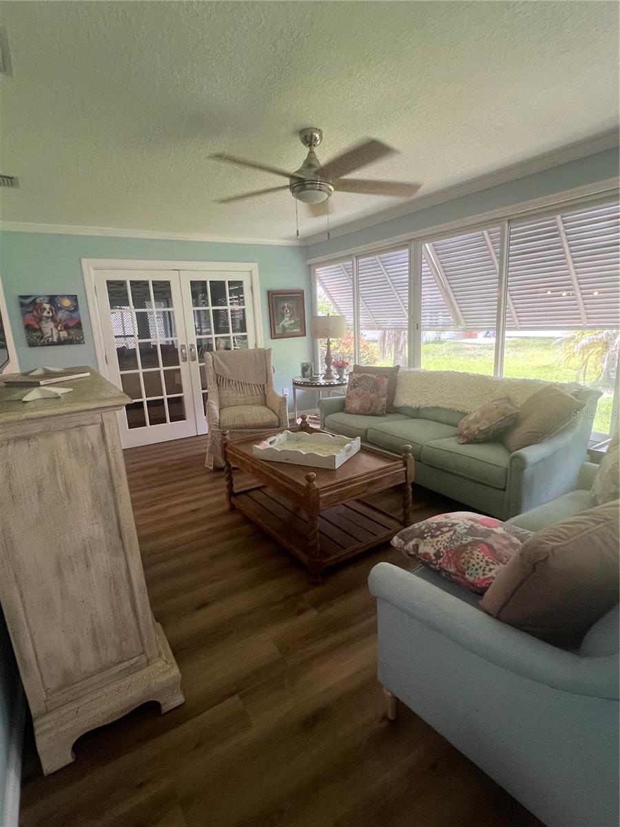 Image 19 of 28 For 9223 179th Wesley Street