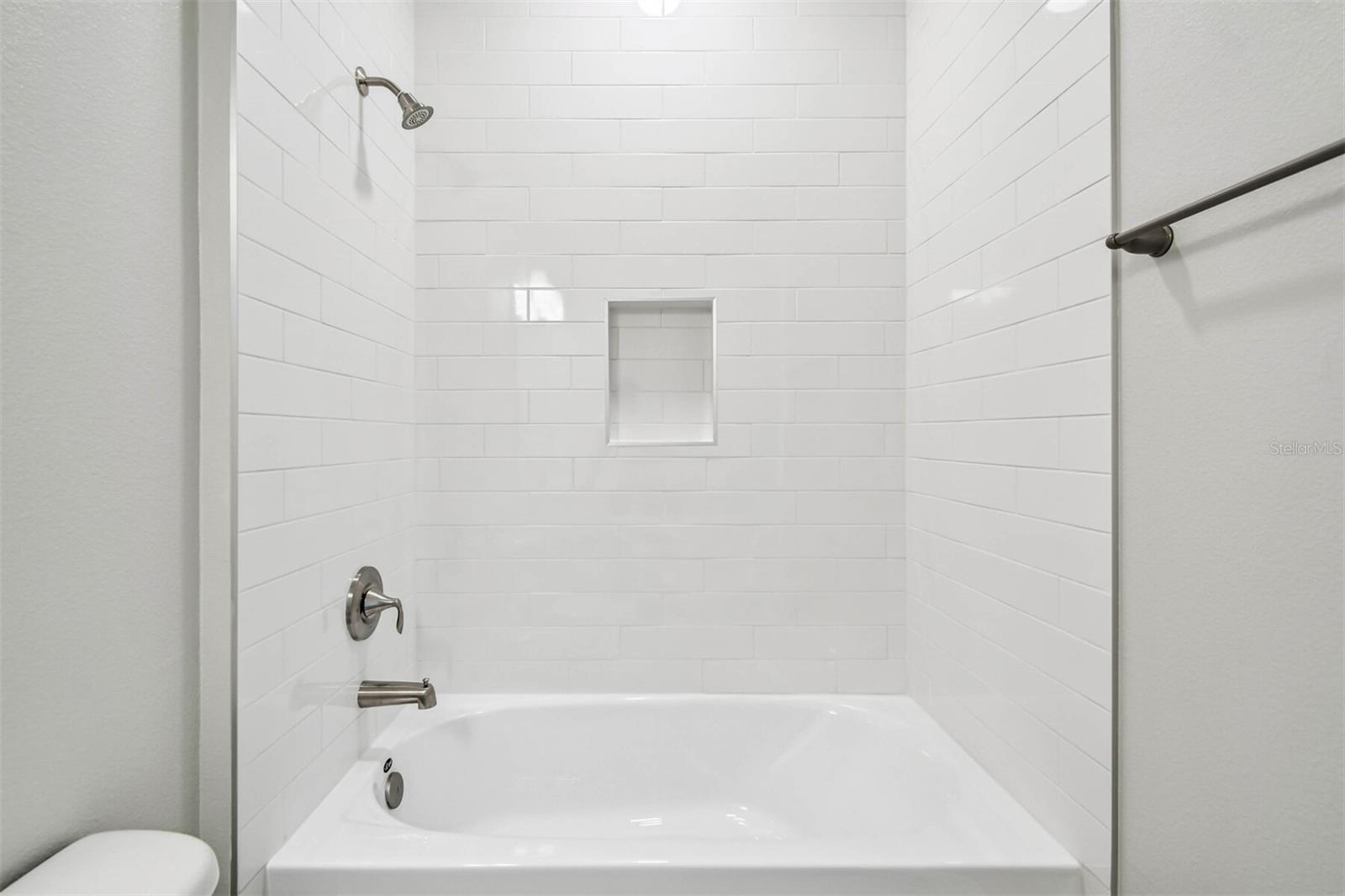 Image 41 of 85 For 17019 Overstory Road