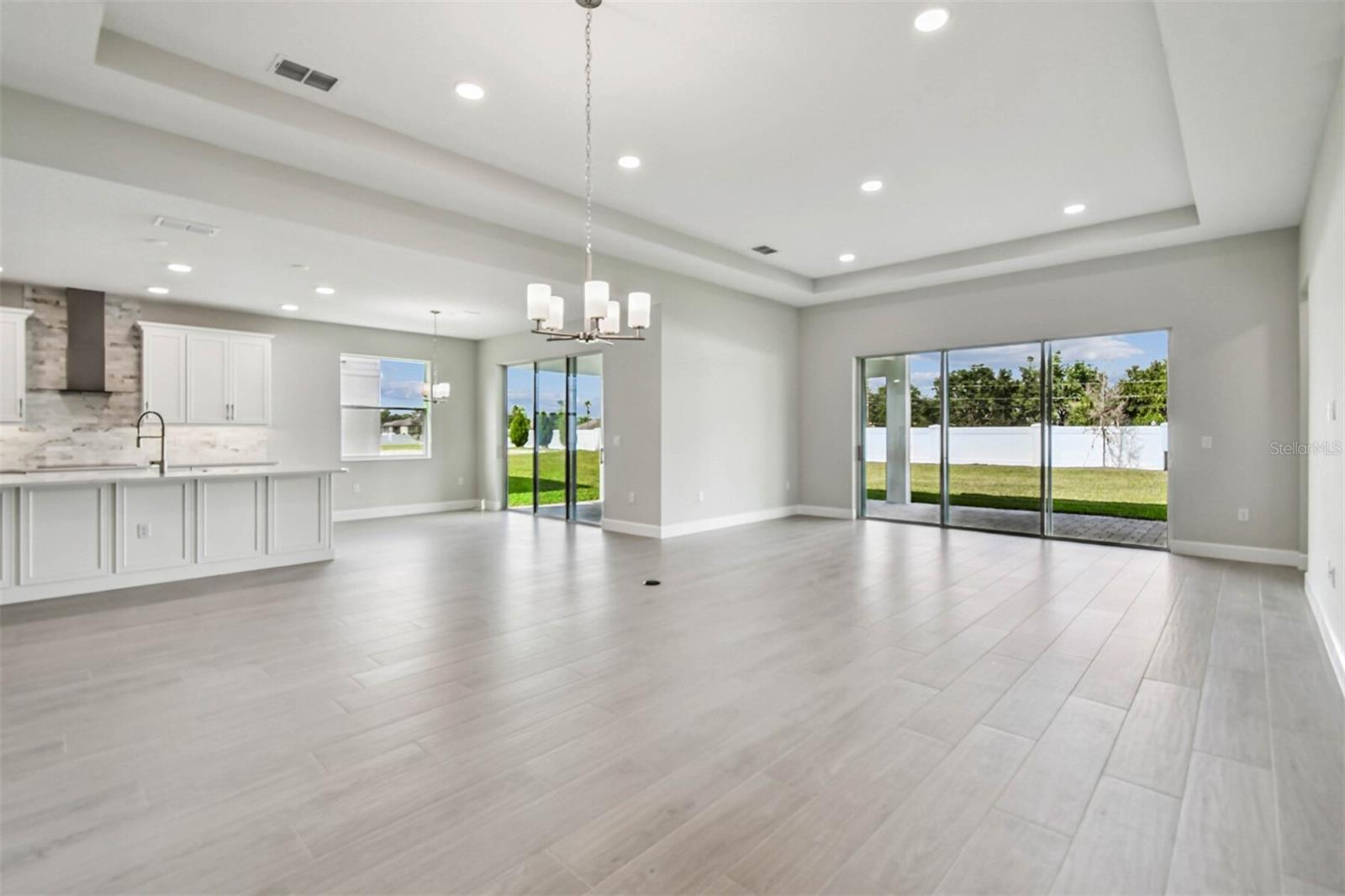 Image 49 of 85 For 17019 Overstory Road