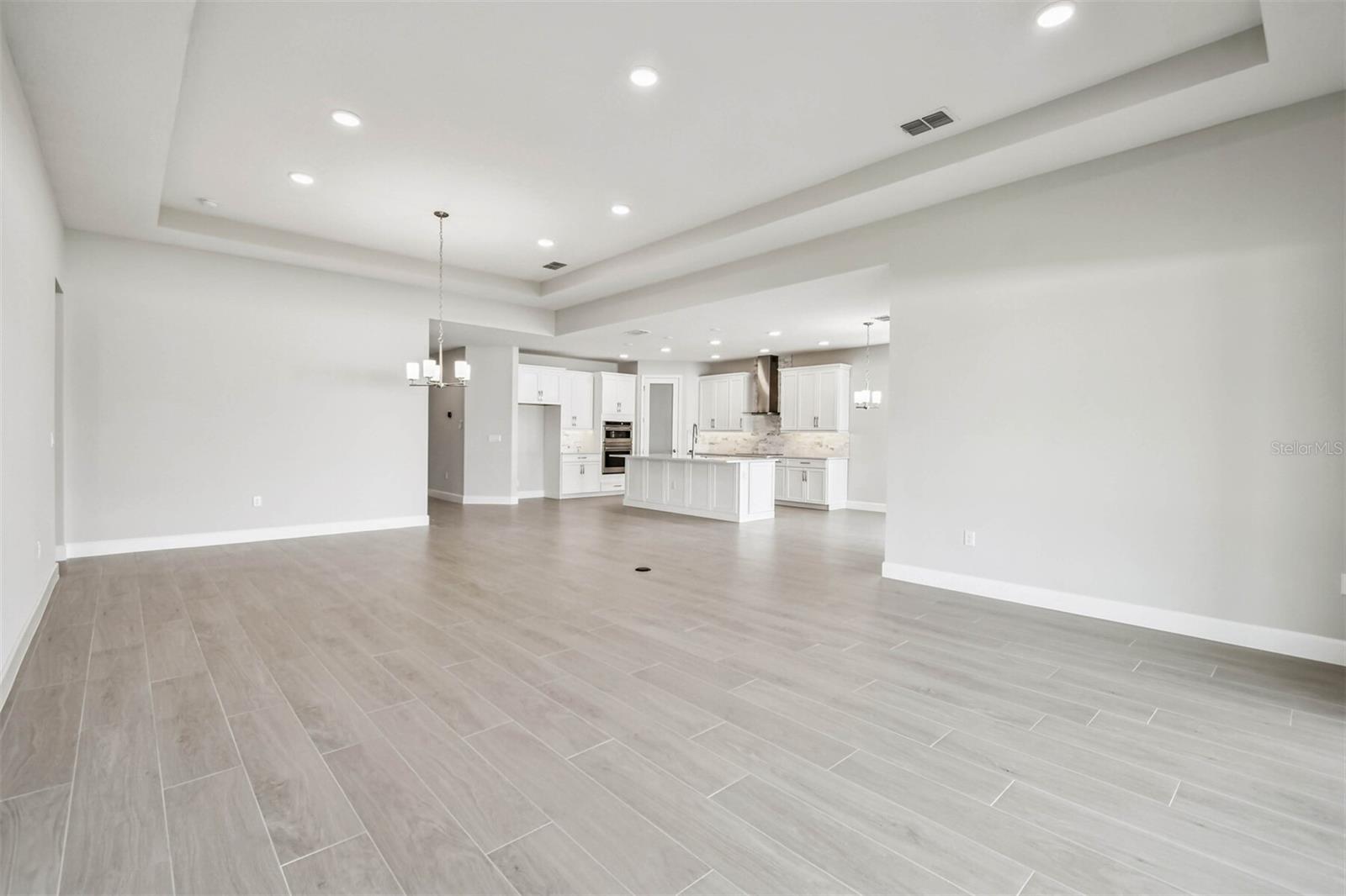 Image 50 of 85 For 17019 Overstory Road