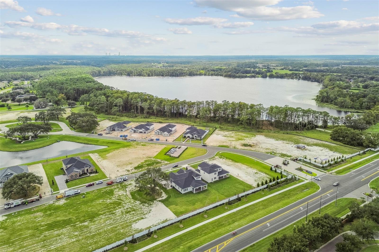 Image 79 of 85 For 17019 Overstory Road