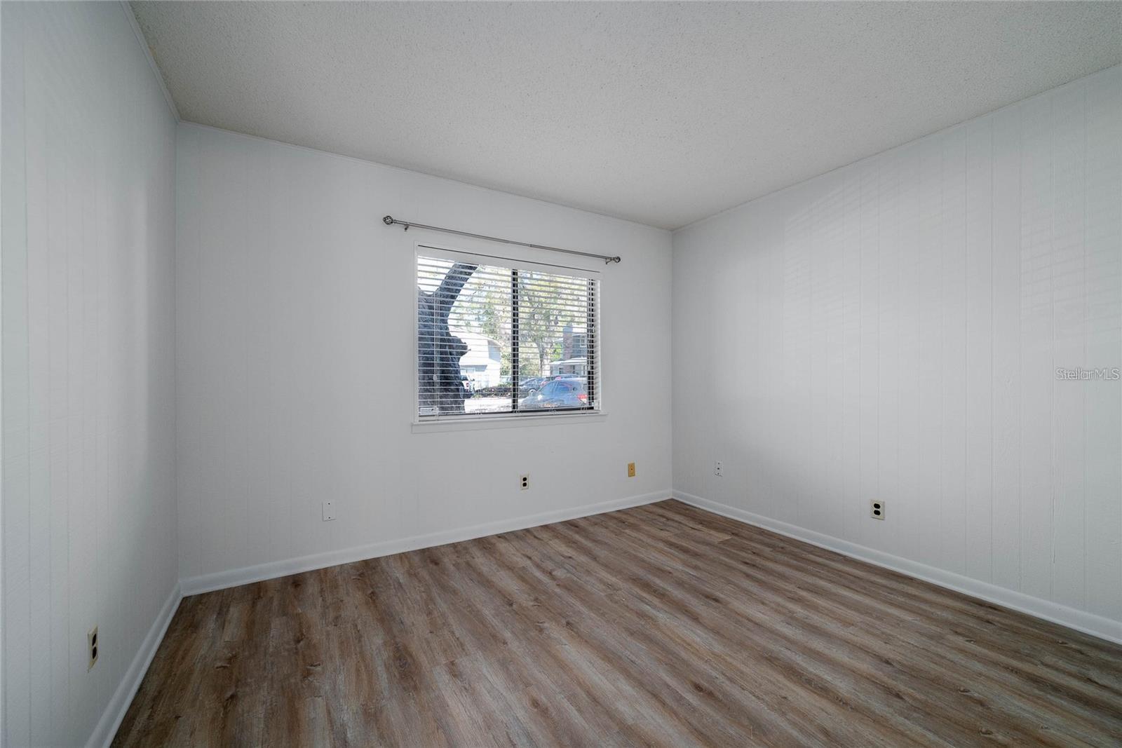 Image 18 of 28 For 710 Saint Matthew Circle 710