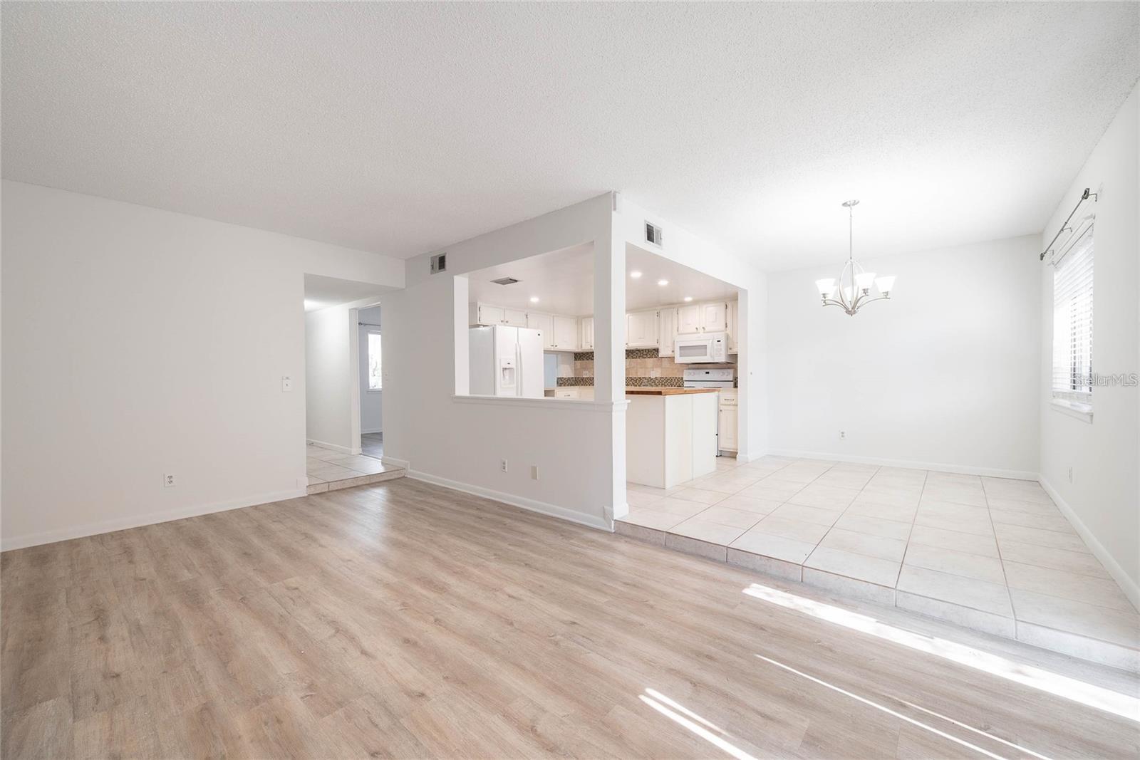 Image 4 of 28 For 710 Saint Matthew Circle 710
