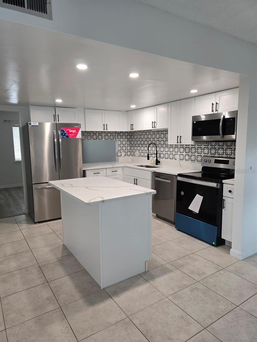 Image 8 of 28 For 710 Saint Matthew Circle 710