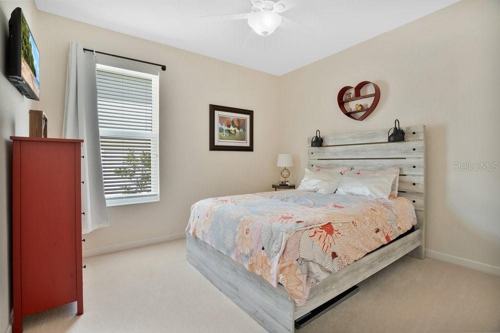 Image 20 of 42 For 9447 Westover Club Circle