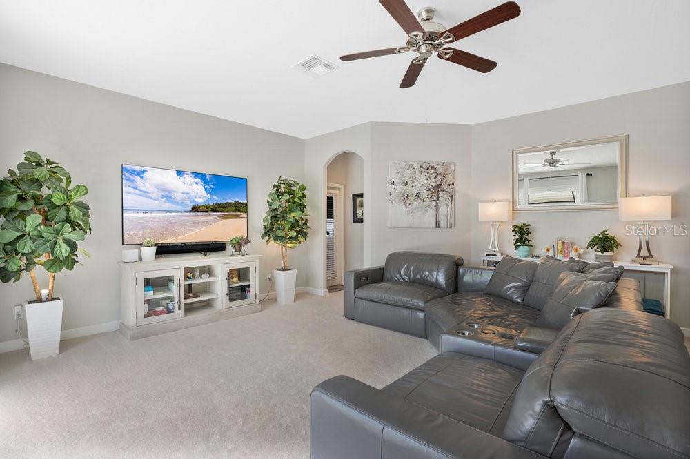 Image 8 of 42 For 9447 Westover Club Circle