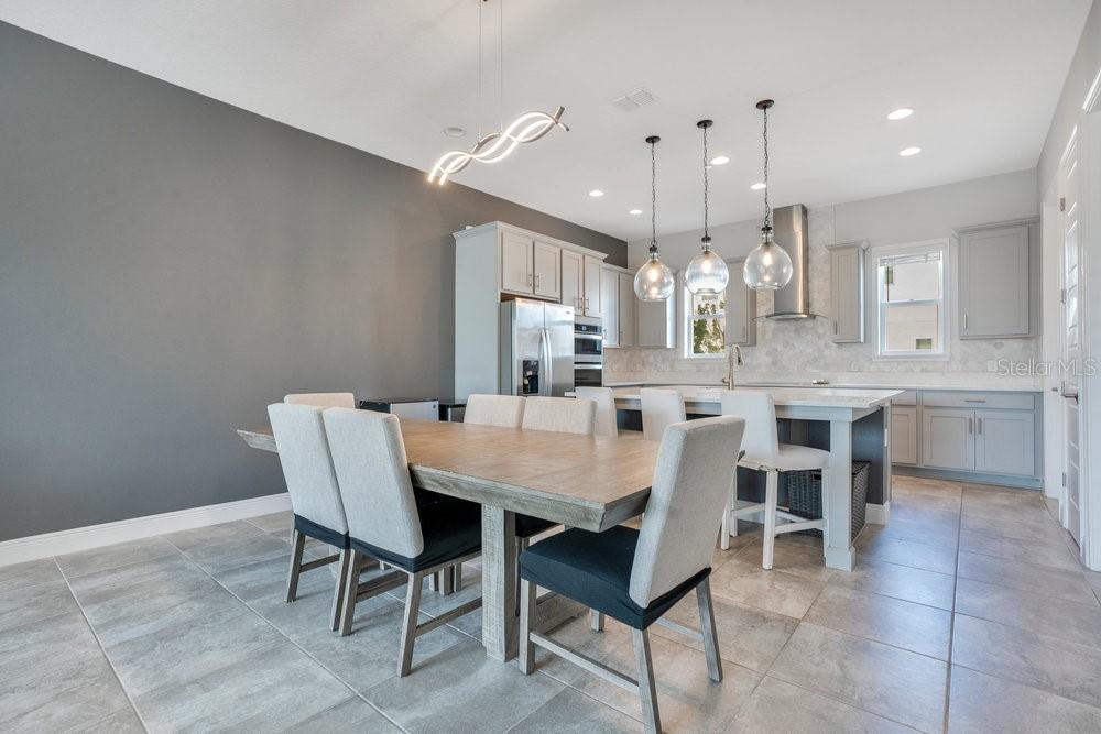 Image 6 of 42 For 9491 Mere Parkway