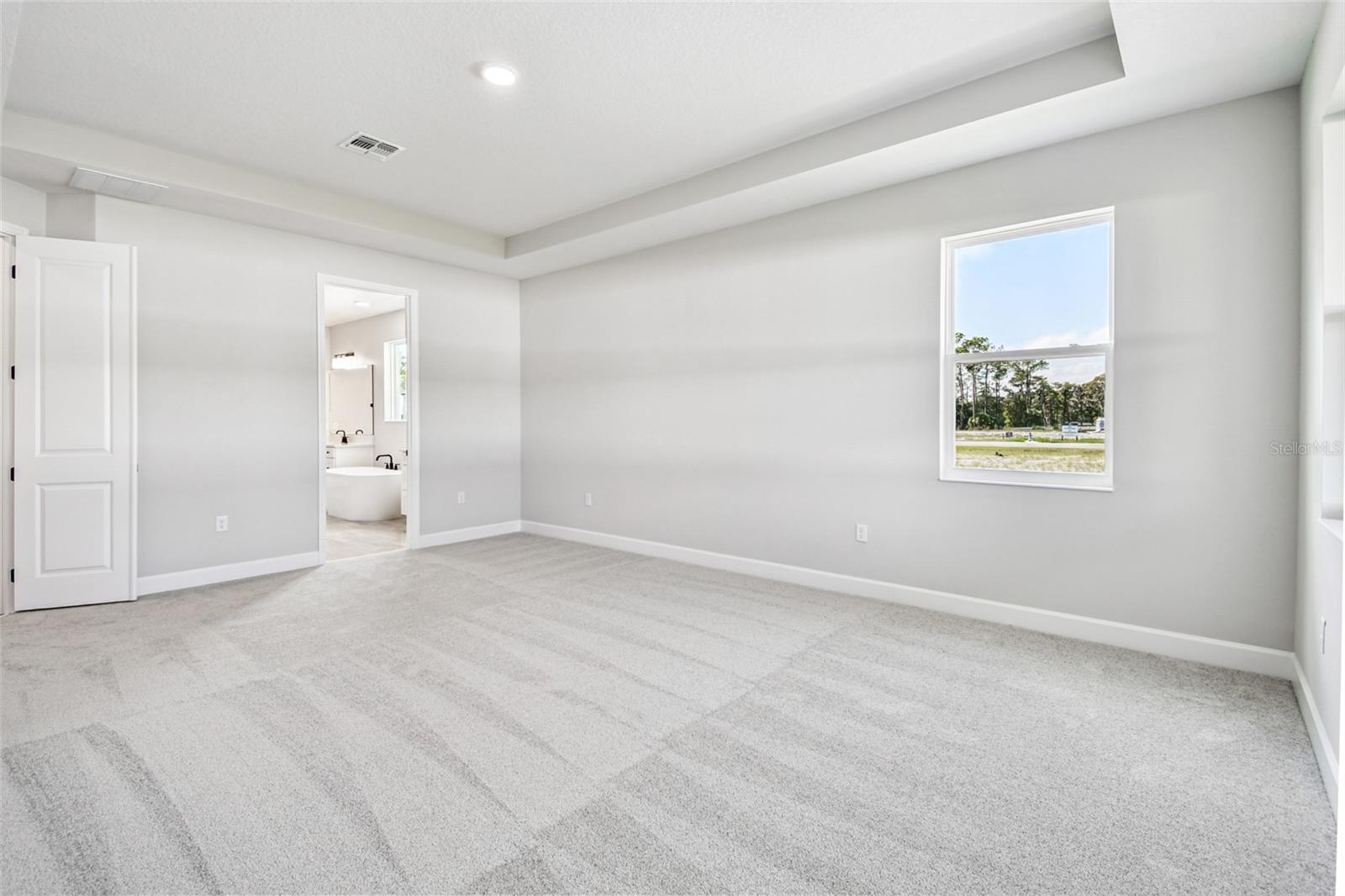 Image 20 of 66 For 17013 Overstory Road