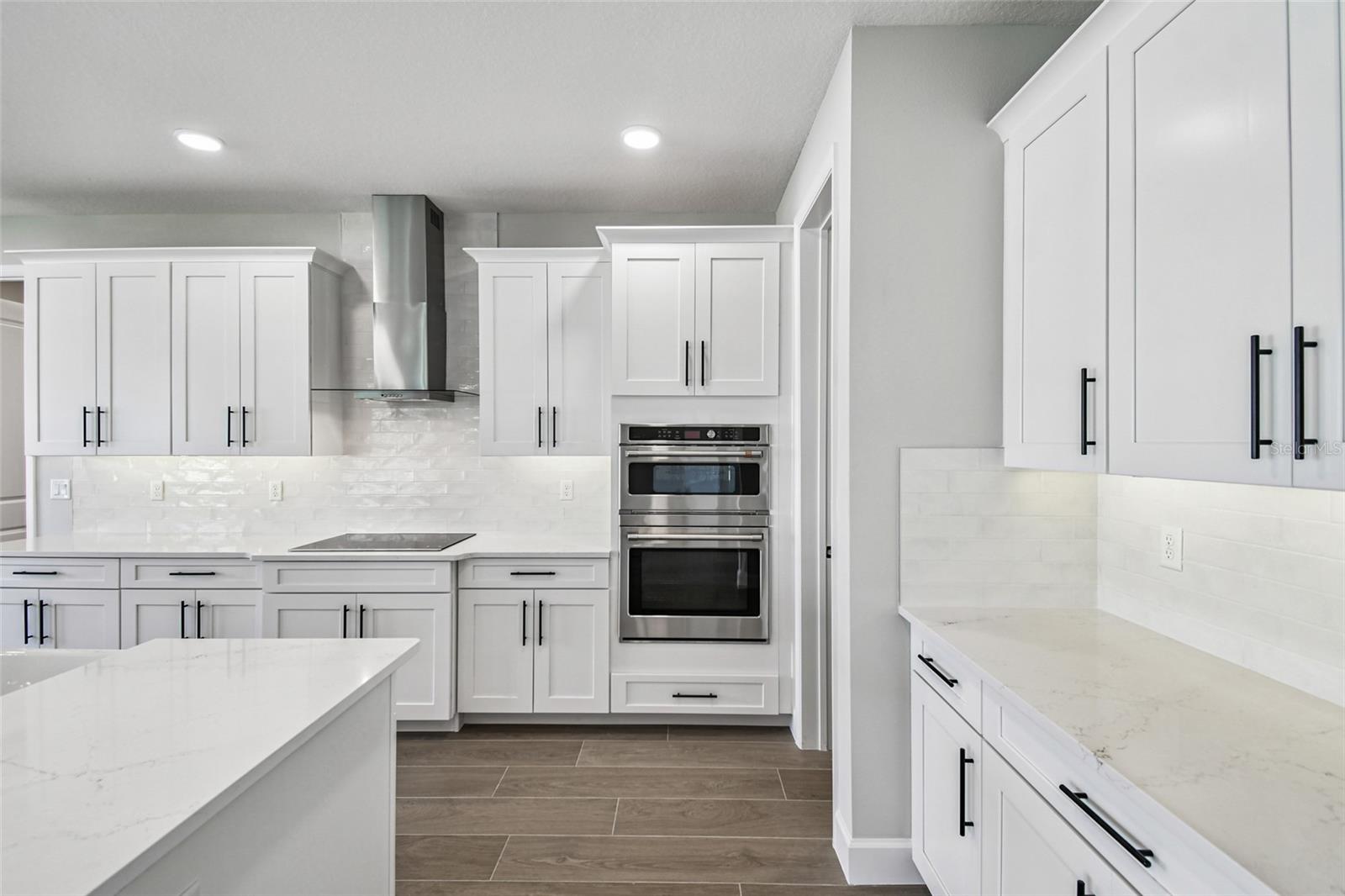 Image 33 of 66 For 17013 Overstory Road