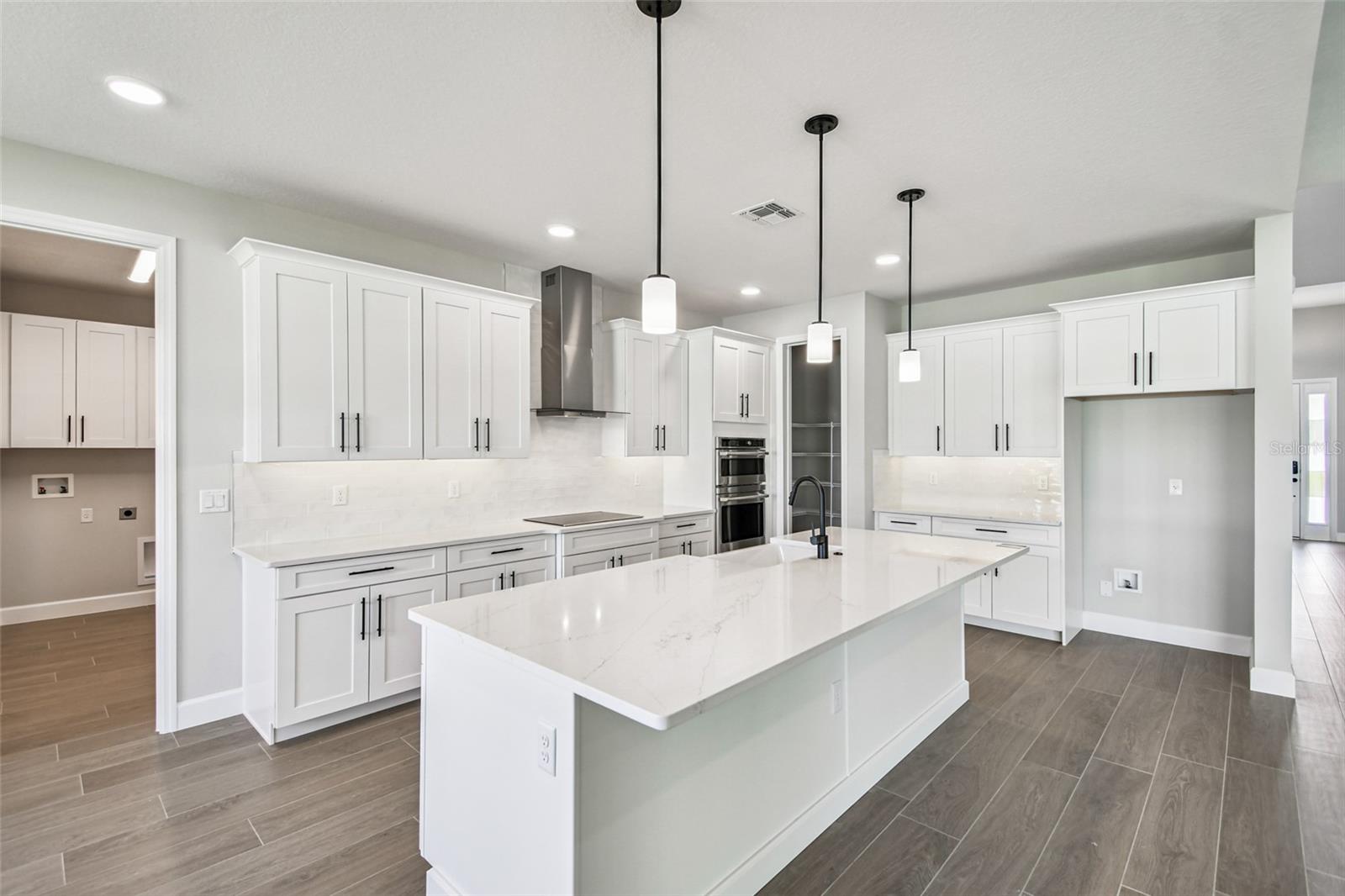 Image 36 of 66 For 17013 Overstory Road