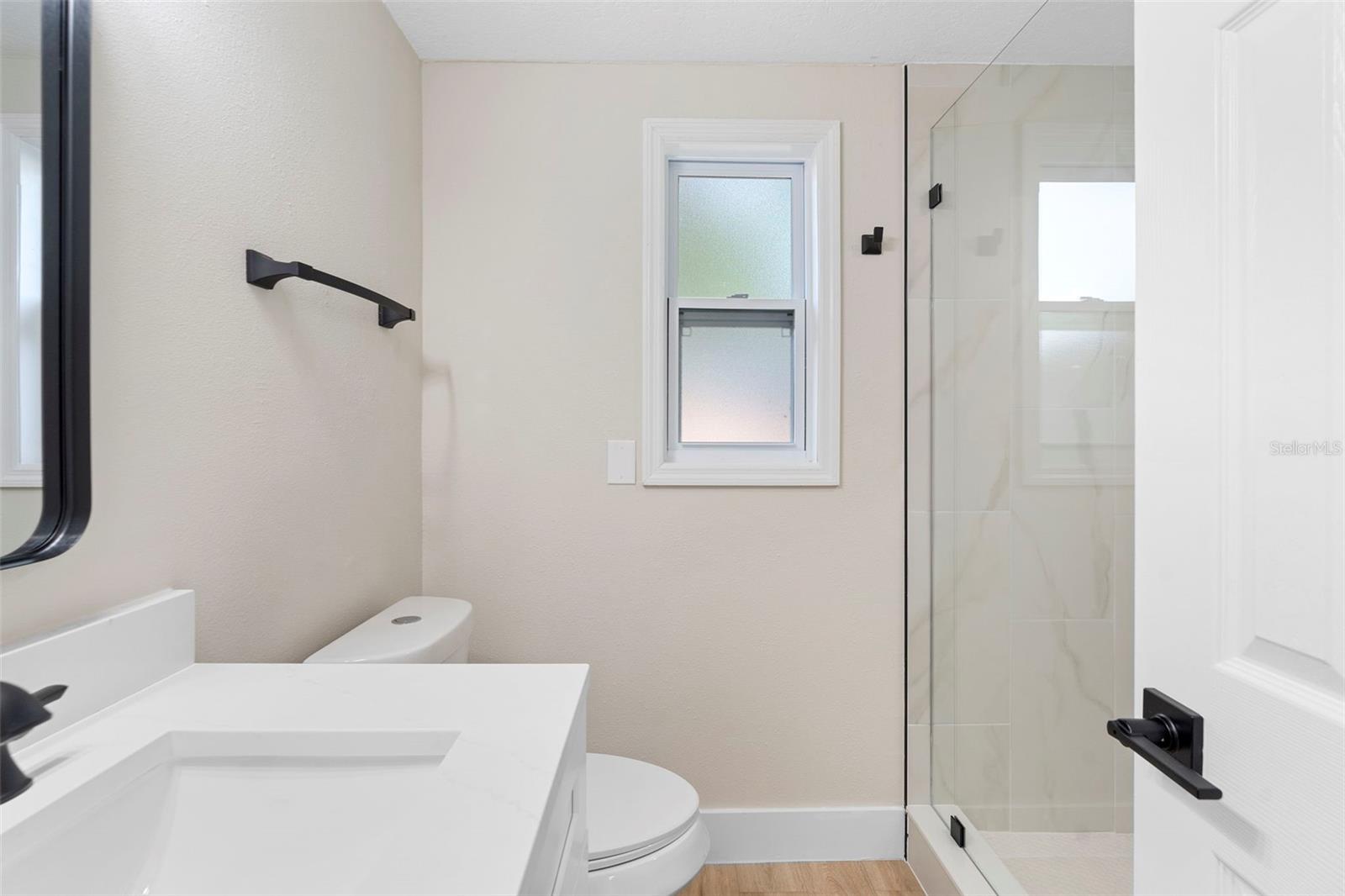 Image 14 of 43 For 5310 Pineview Way