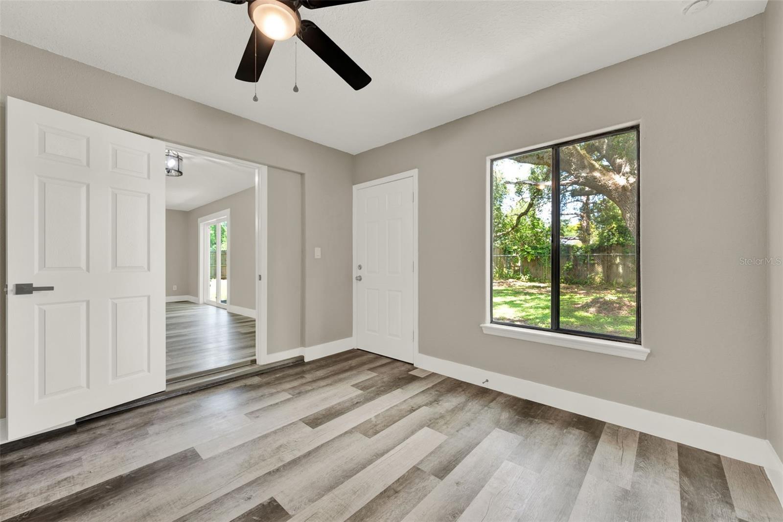 Image 10 of 13 For 1838 Windmill Drive