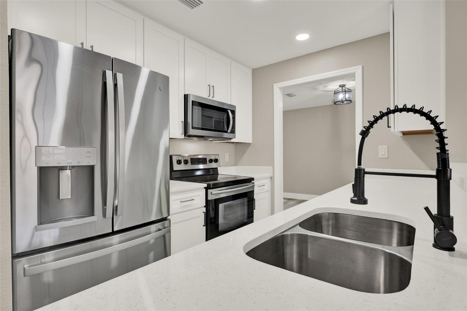 Image 4 of 13 For 1838 Windmill Drive