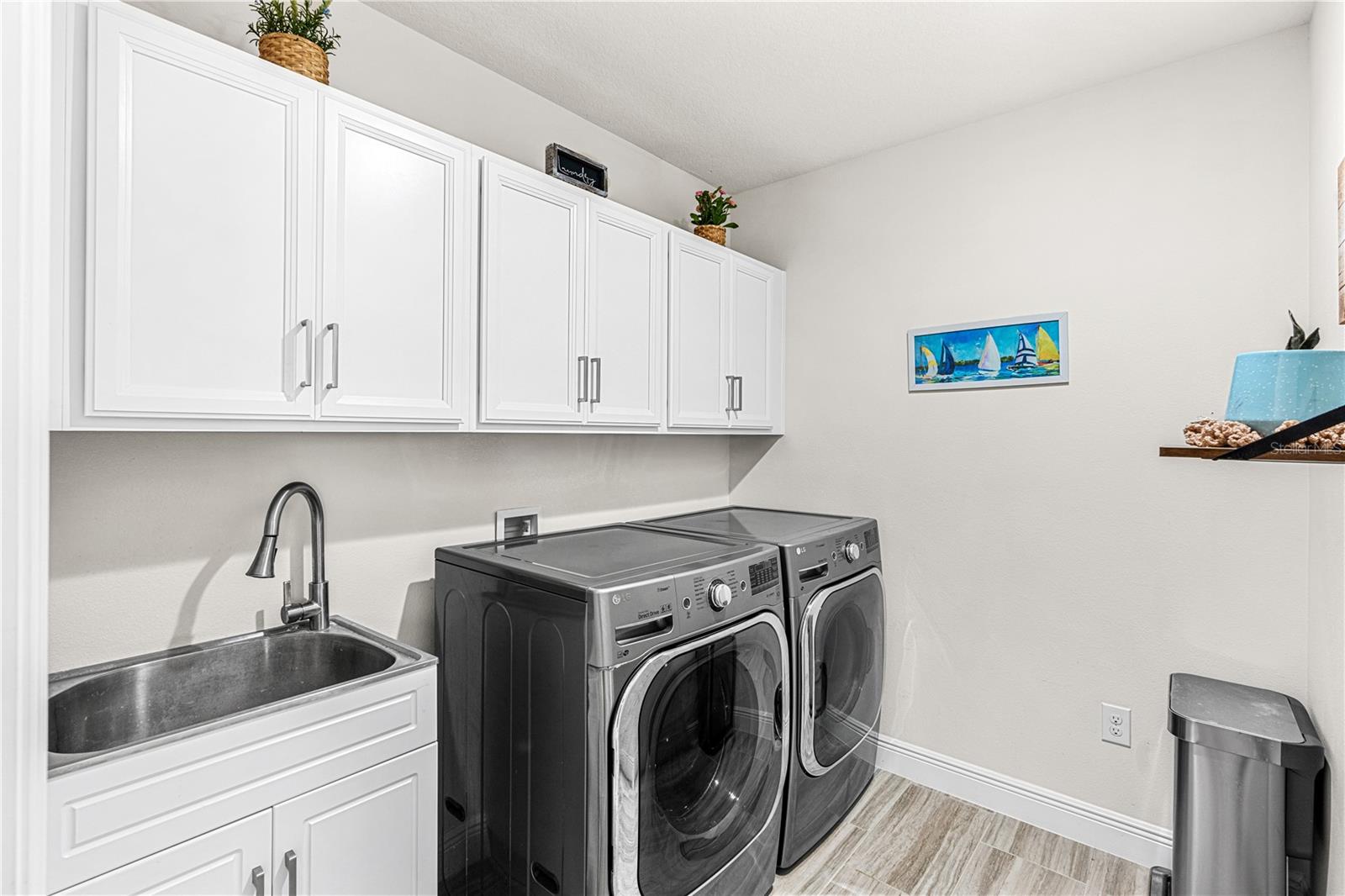 Image 14 of 63 For 9518 Bolero Road