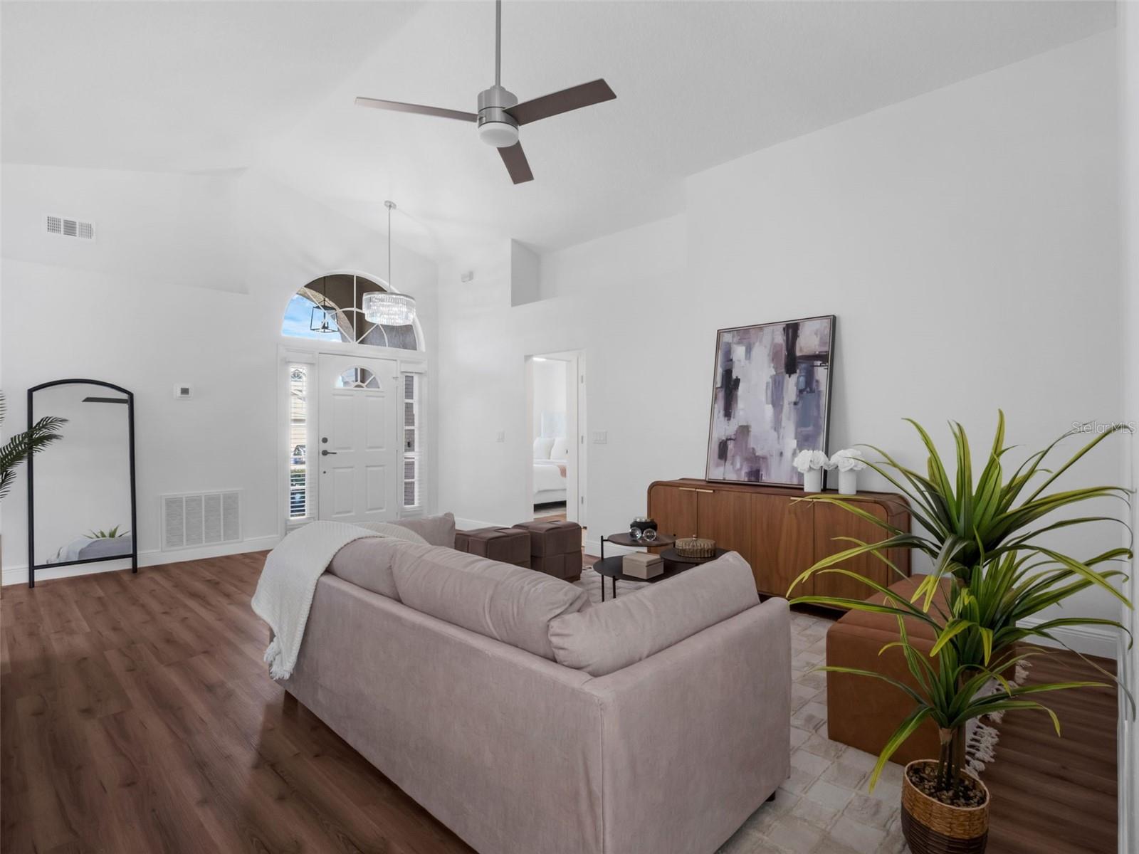 Image 13 of 25 For 12535 Earnest Avenue