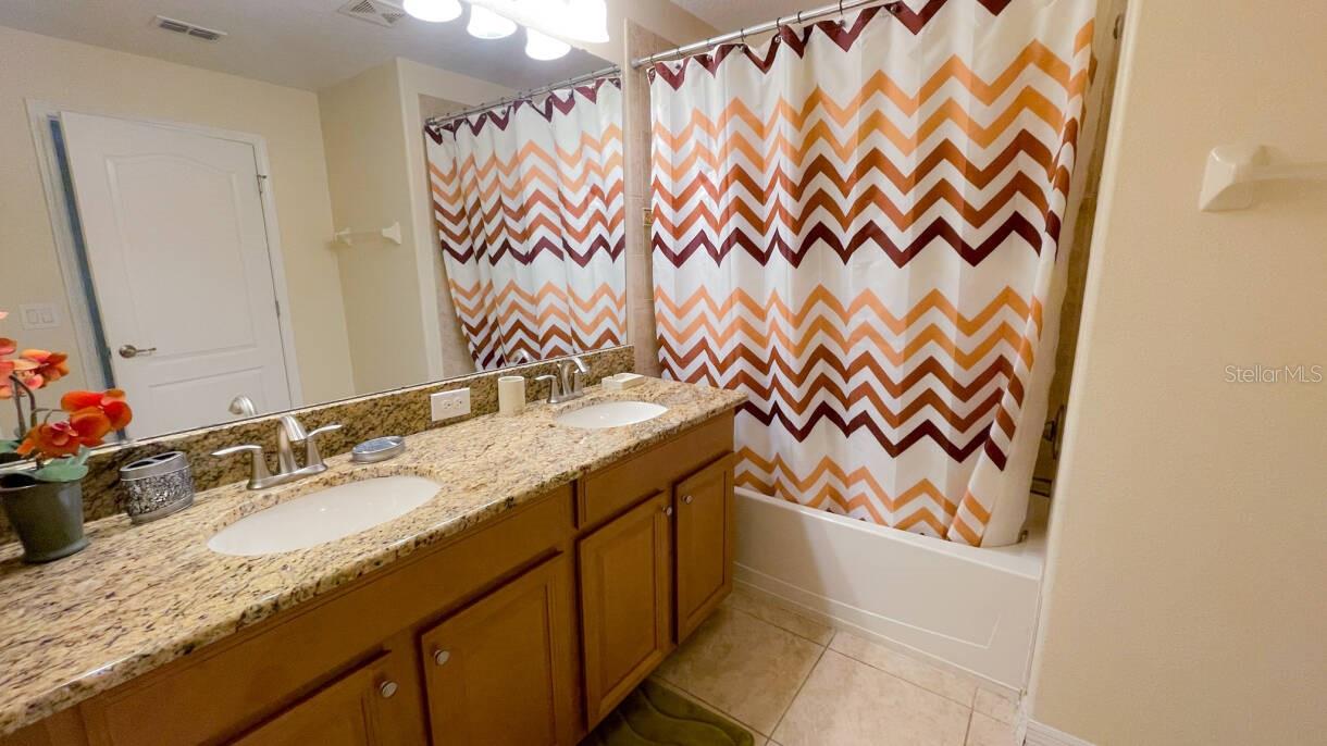 Image 13 of 37 For 8955 Cat Palm Road