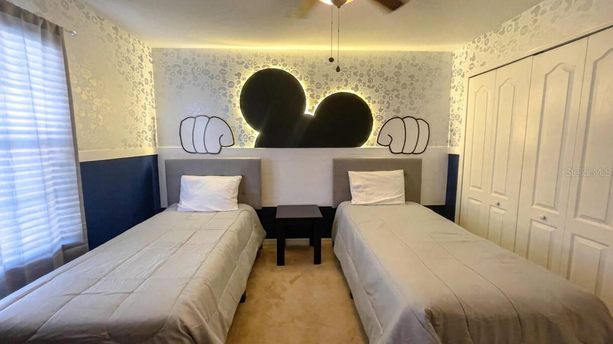 Image 22 of 37 For 8955 Cat Palm Road