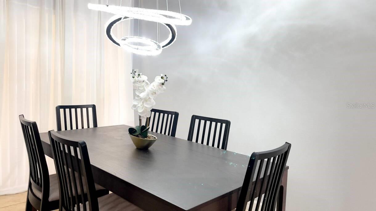 Image 9 of 37 For 8955 Cat Palm Road