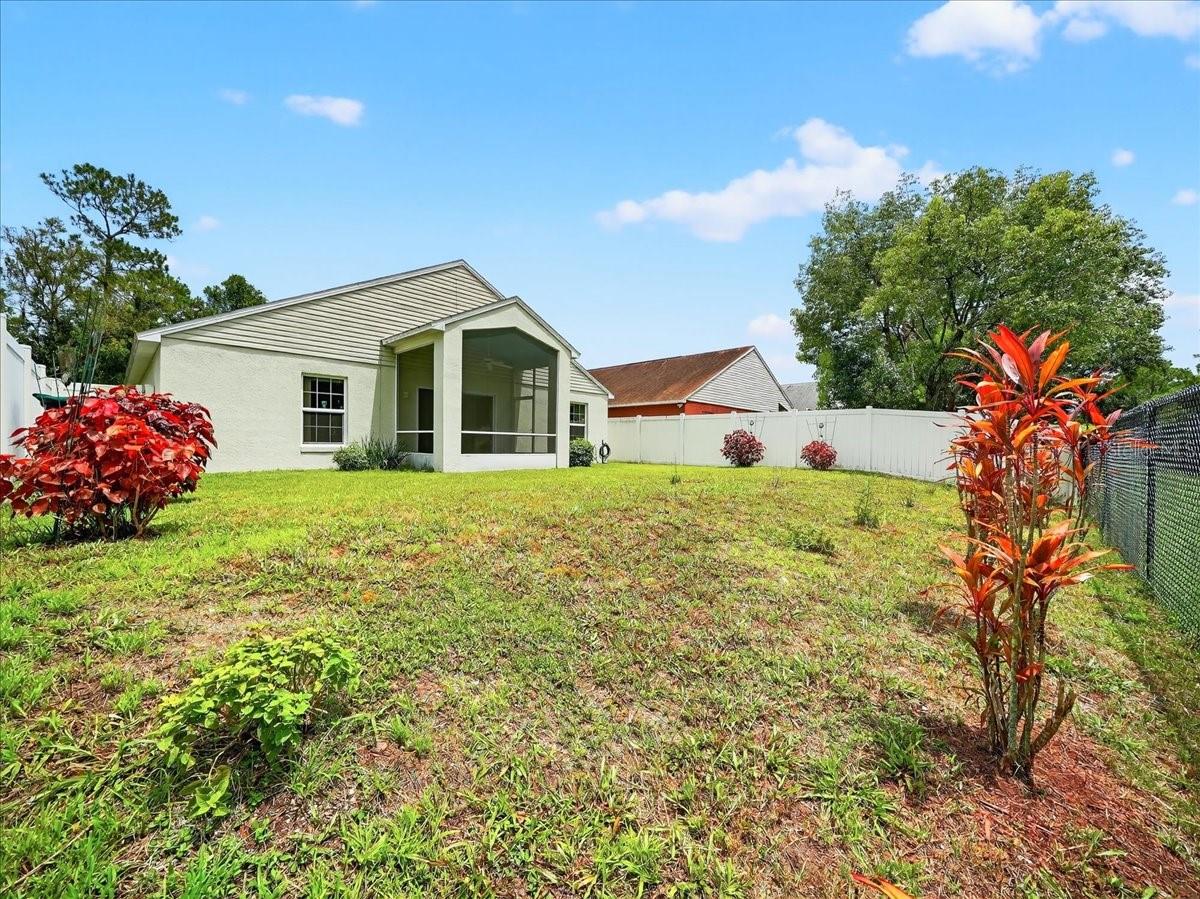 Image 28 of 33 For 1920 Wiregrass Court