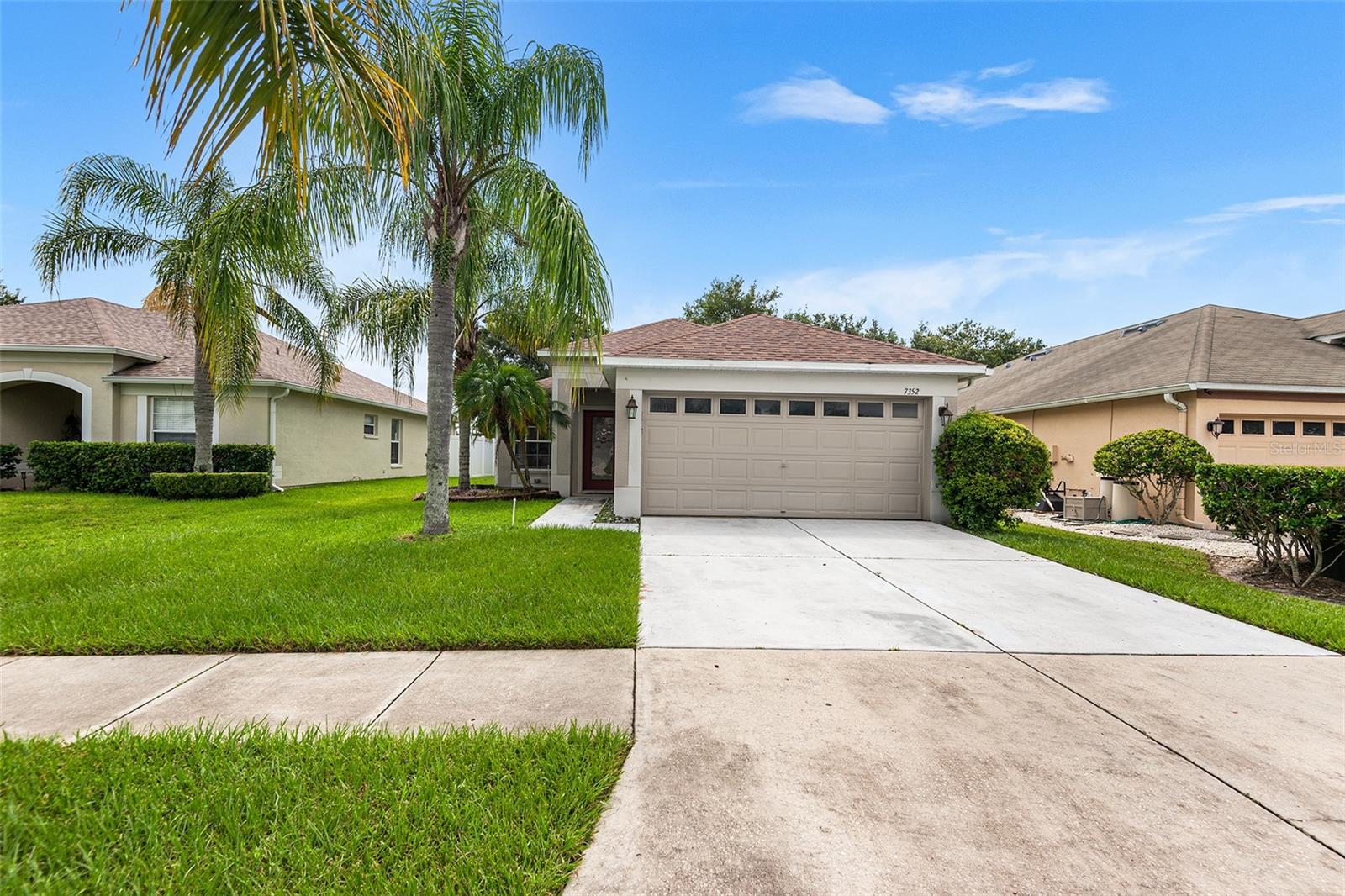 Details for 7352 Tower Bridge Drive, WESLEY CHAPEL, FL 33545