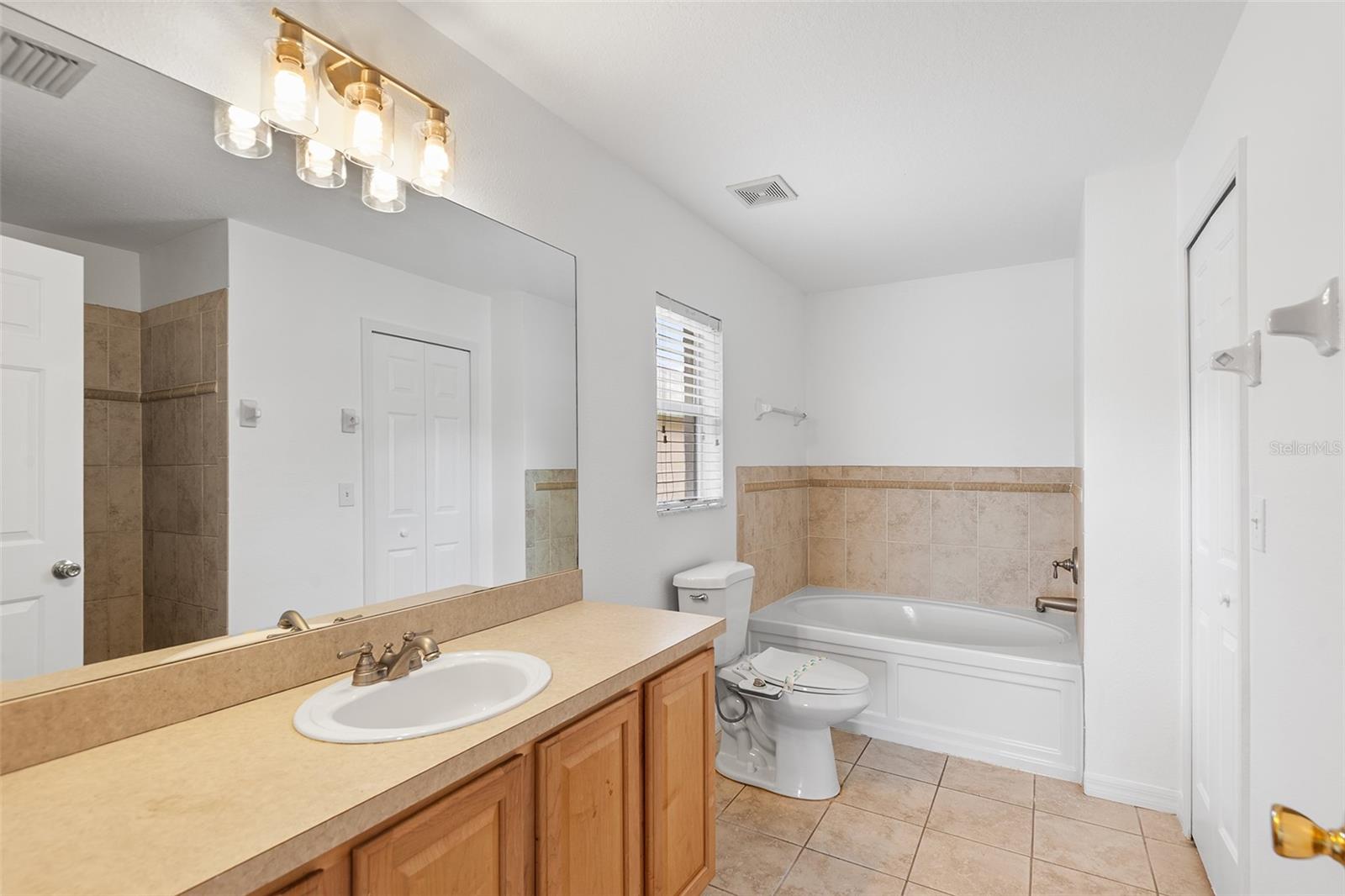 Image 12 of 16 For 7352 Tower Bridge Drive