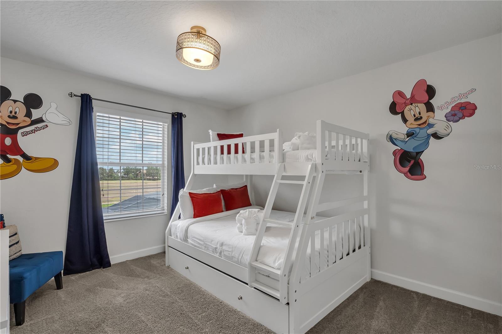 Image 17 of 50 For 9005 Stinger Drive