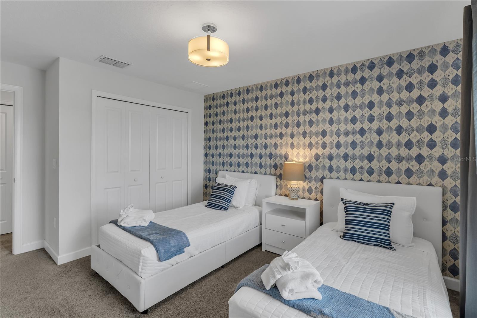 Image 18 of 50 For 9005 Stinger Drive