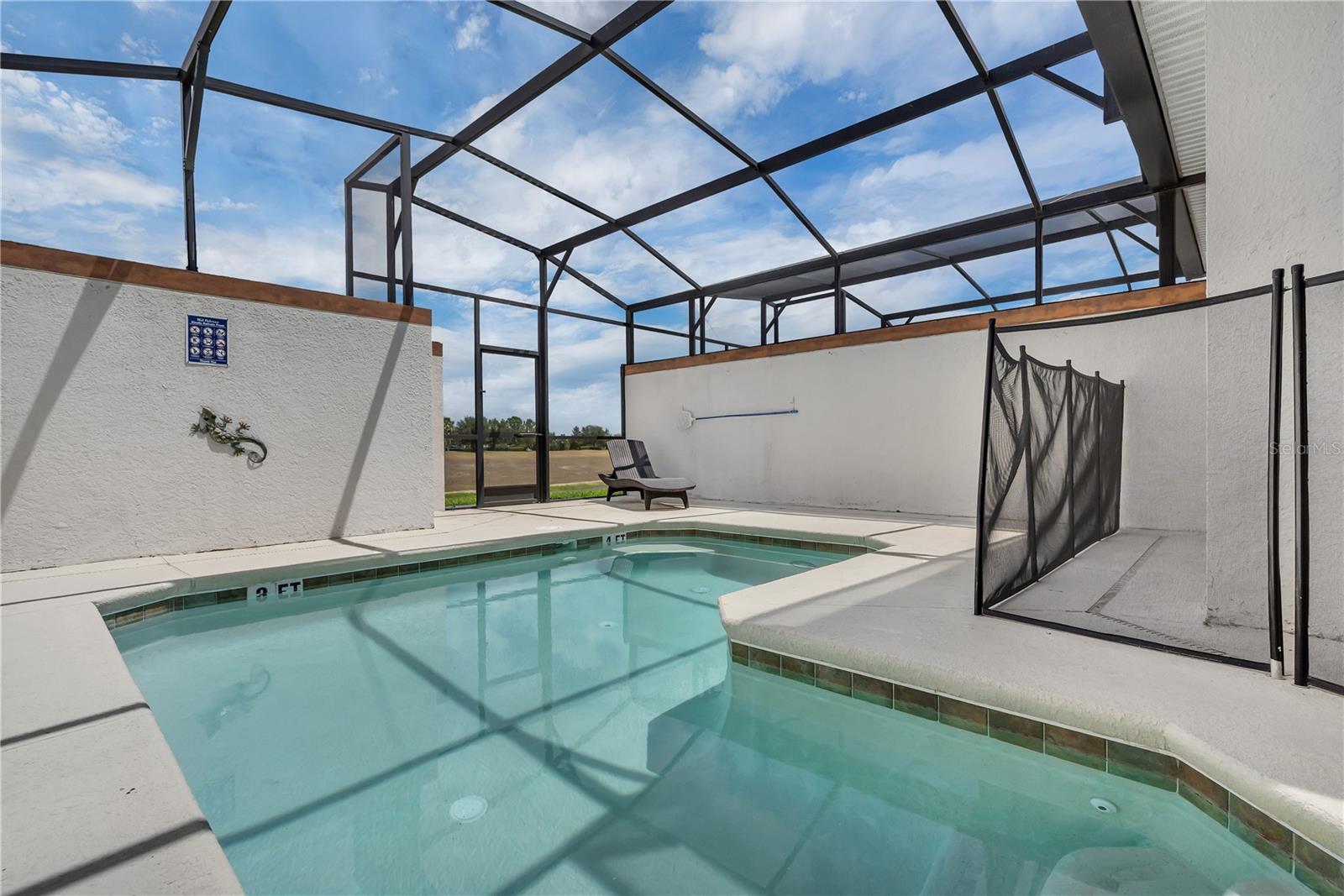 Image 23 of 50 For 9005 Stinger Drive