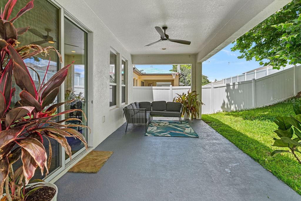 Image 39 of 47 For 1210 Woods Landing Drive