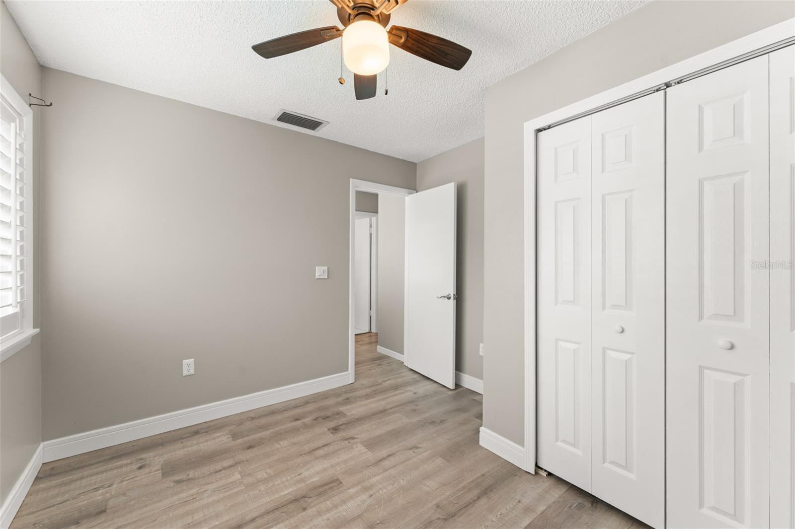 Image 37 of 47 For 6021 Windhover Drive F11