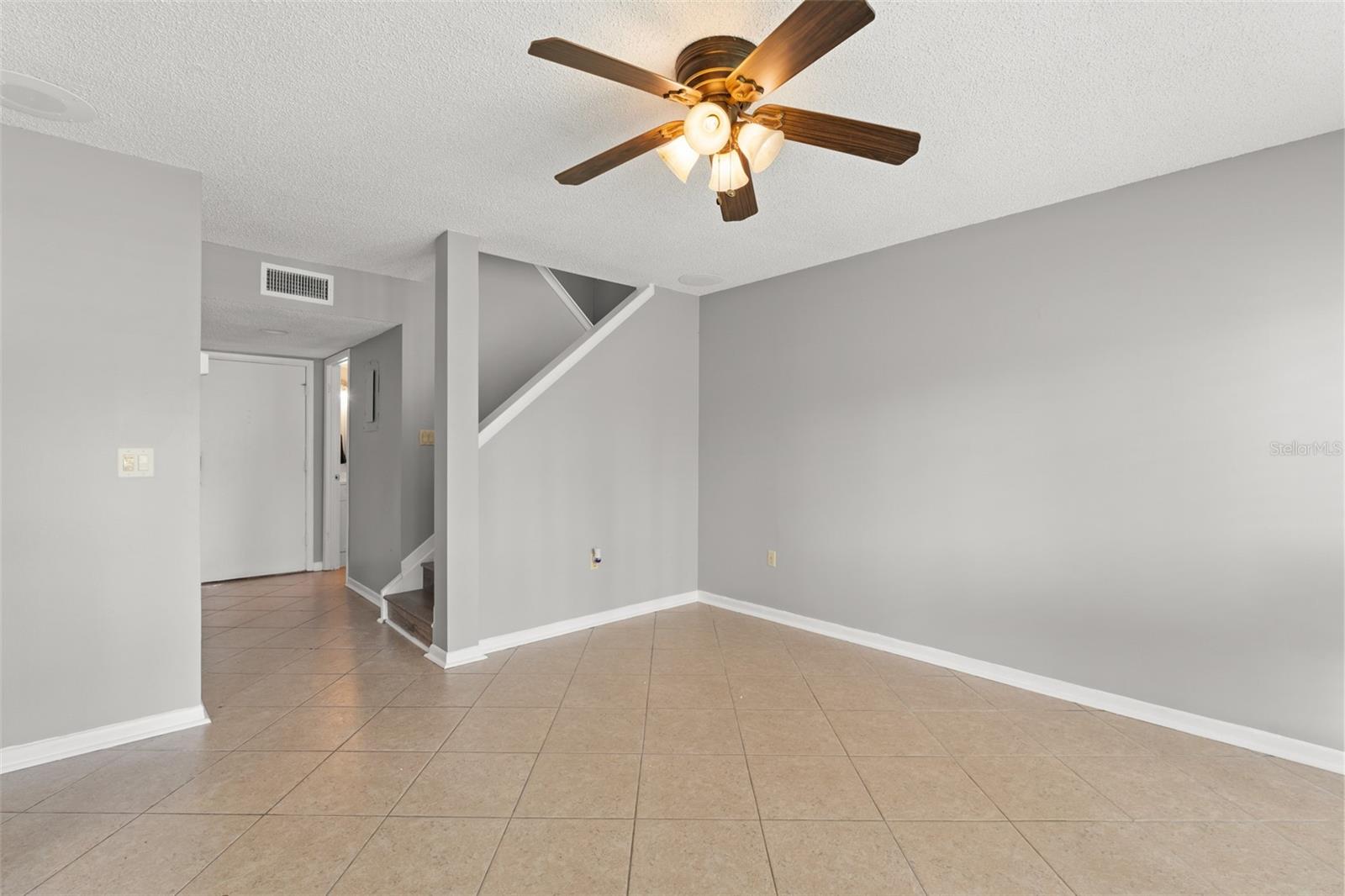 Image 6 of 47 For 6021 Windhover Drive F11