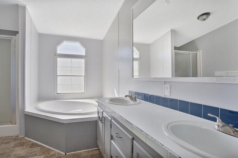 Image 10 of 18 For 12190 10th Avenue