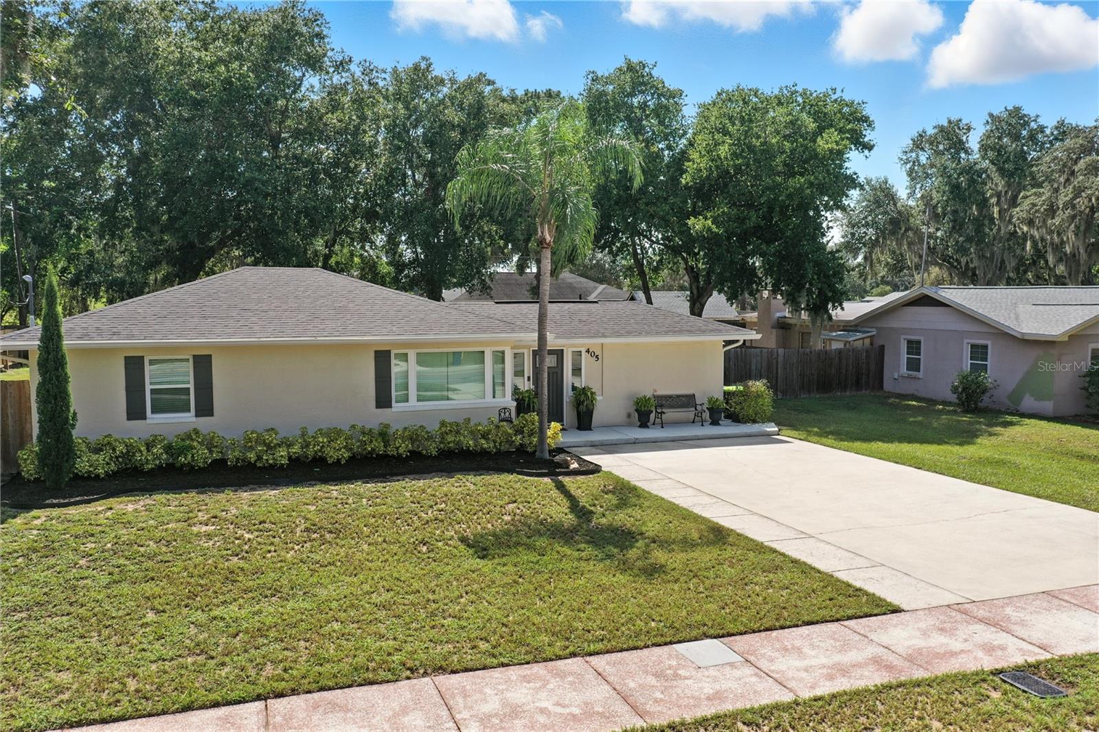 Image 31 of 52 For 405 Palm Avenue
