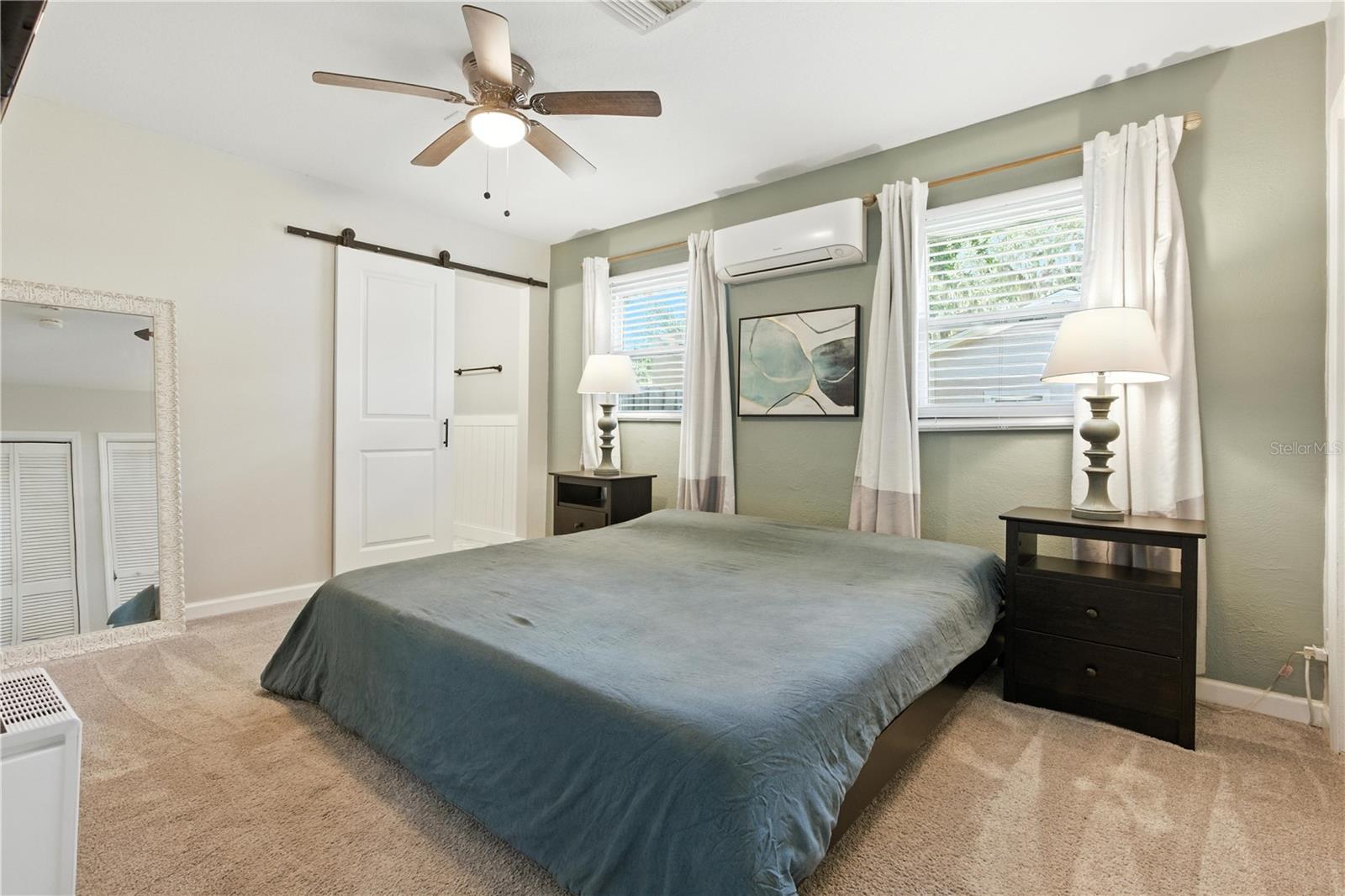 Image 9 of 52 For 405 Palm Avenue