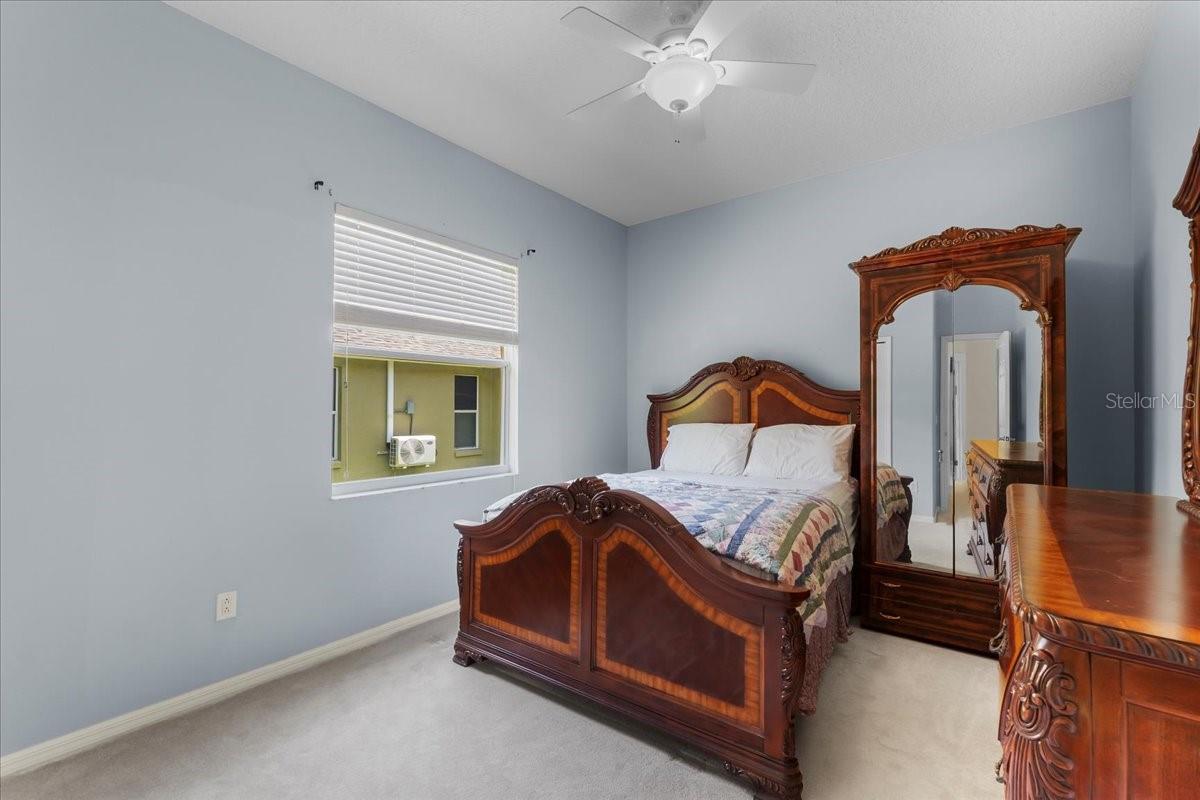 Image 16 of 25 For 20575 Nettleton St