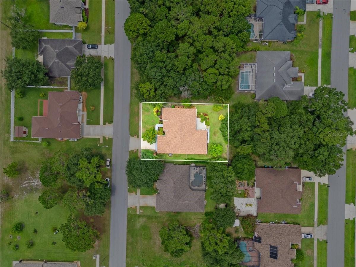 Image 3 of 25 For 20575 Nettleton St