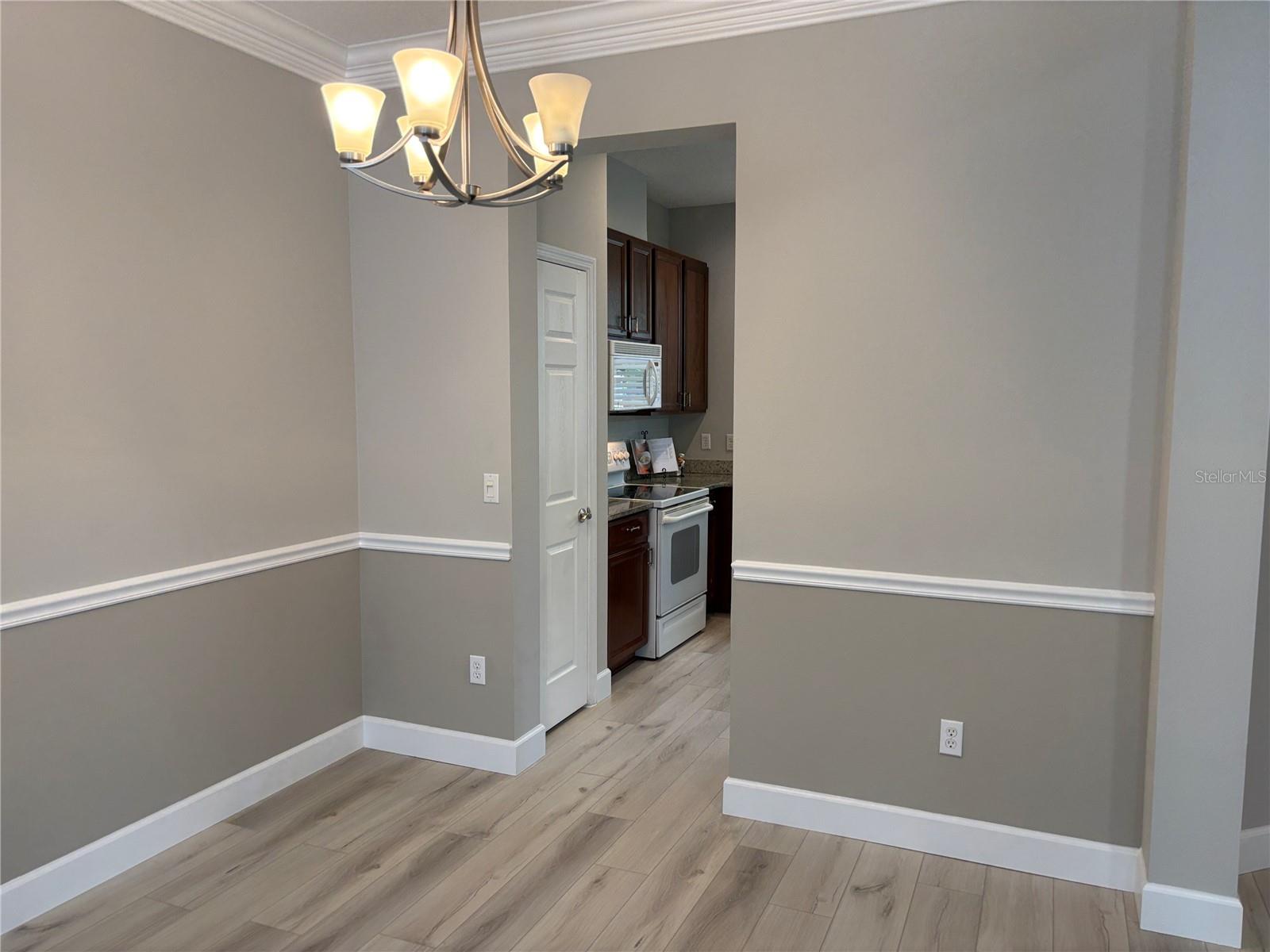 Image 10 of 36 For 12508 Langstaff Drive