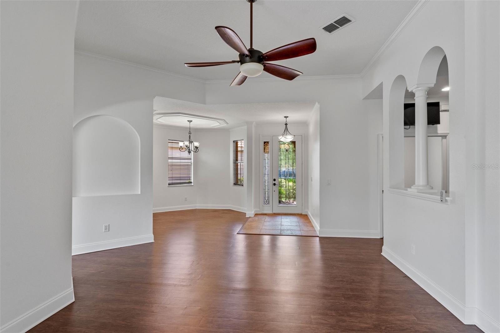 Image 9 of 60 For 11520 Via Lucerna Circle