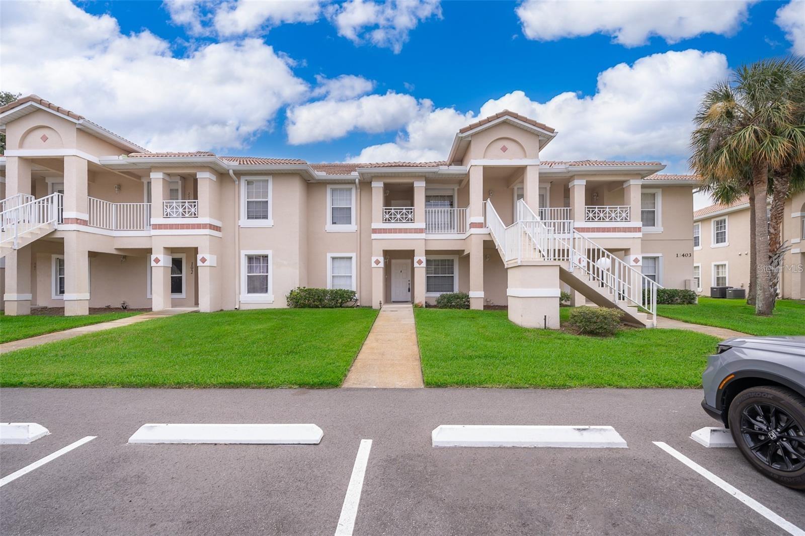 Image 4 of 16 For 13403 Fairway Glen Drive 203