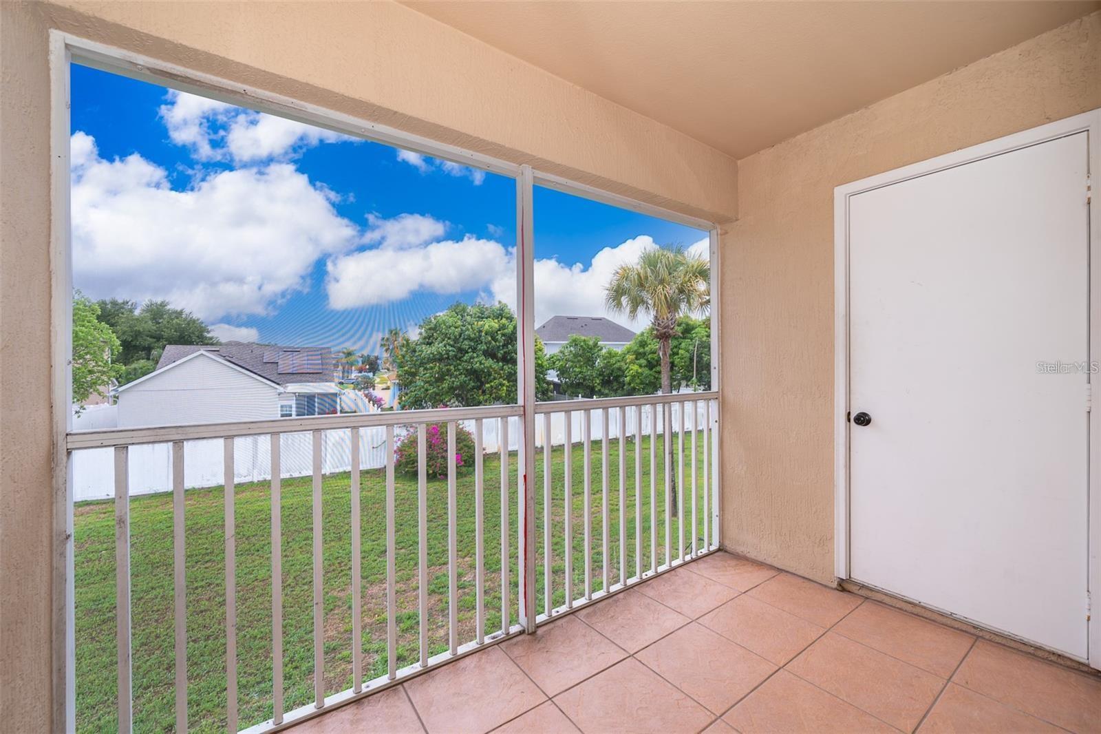 Image 5 of 16 For 13403 Fairway Glen Drive 203