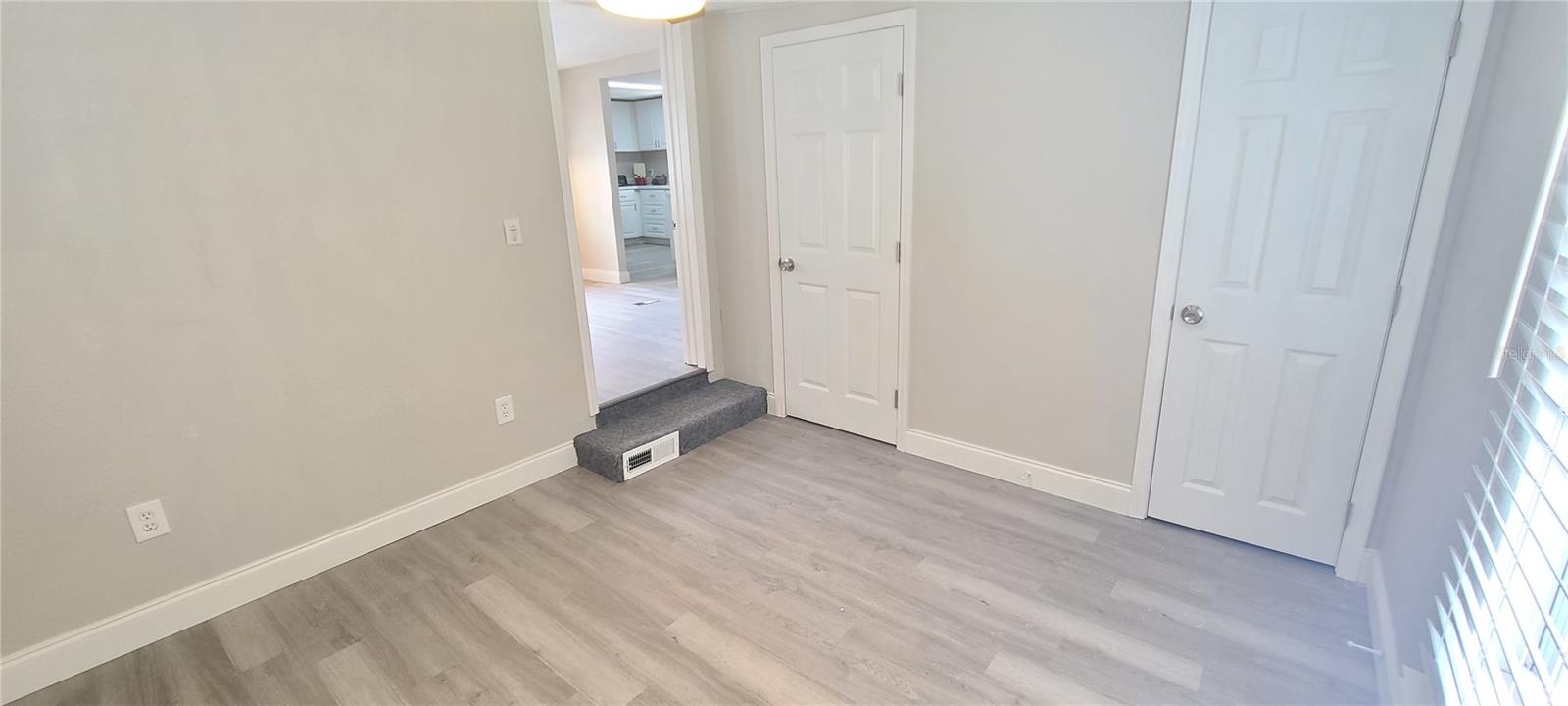 Image 14 of 42 For 1211 Vagabond Drive