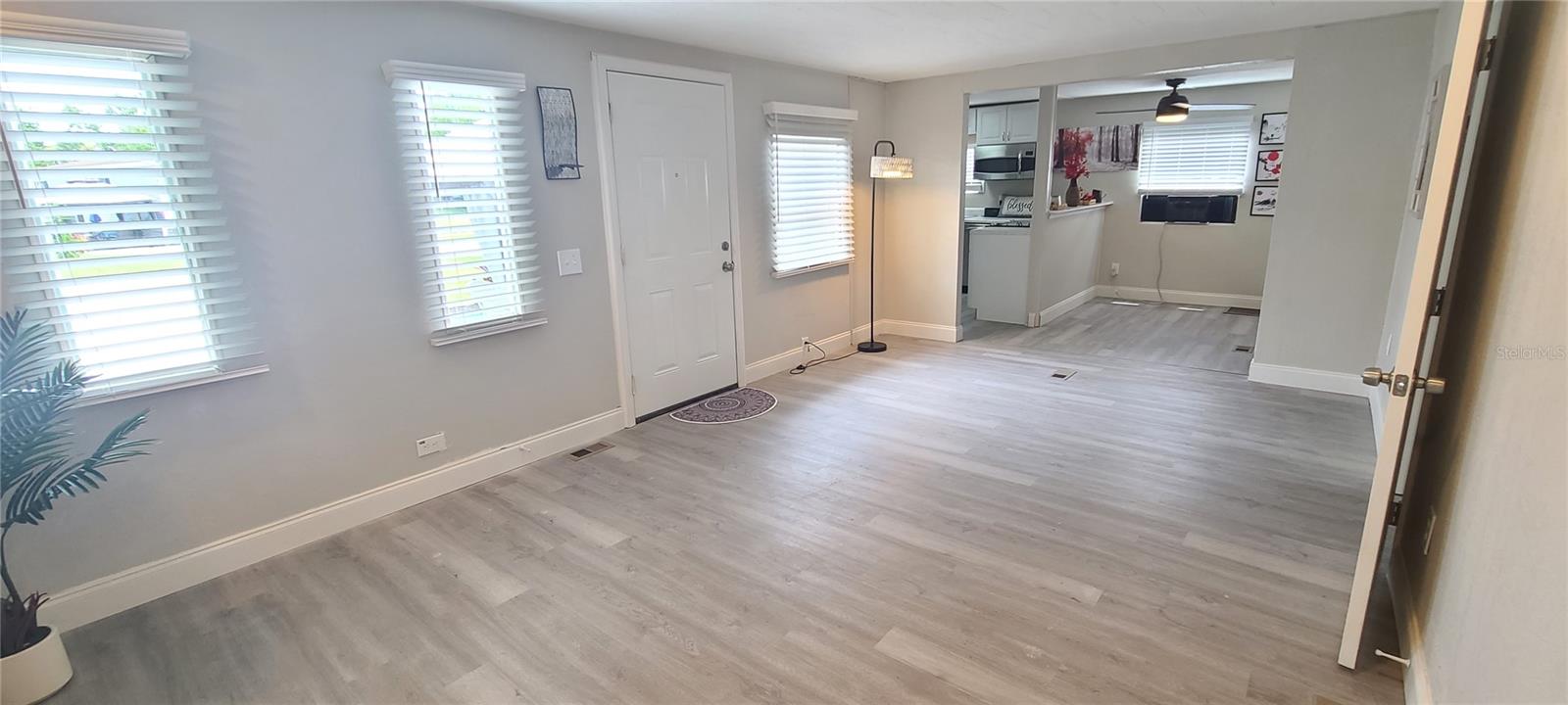 Image 17 of 42 For 1211 Vagabond Drive