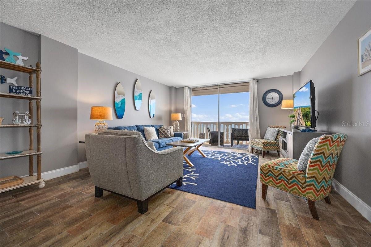 Image 9 of 31 For 1575 Ocean Shore Boulevard 705