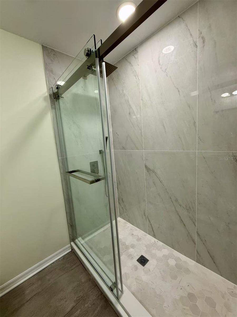 Image 15 of 20 For 856 Bristol Forest Way