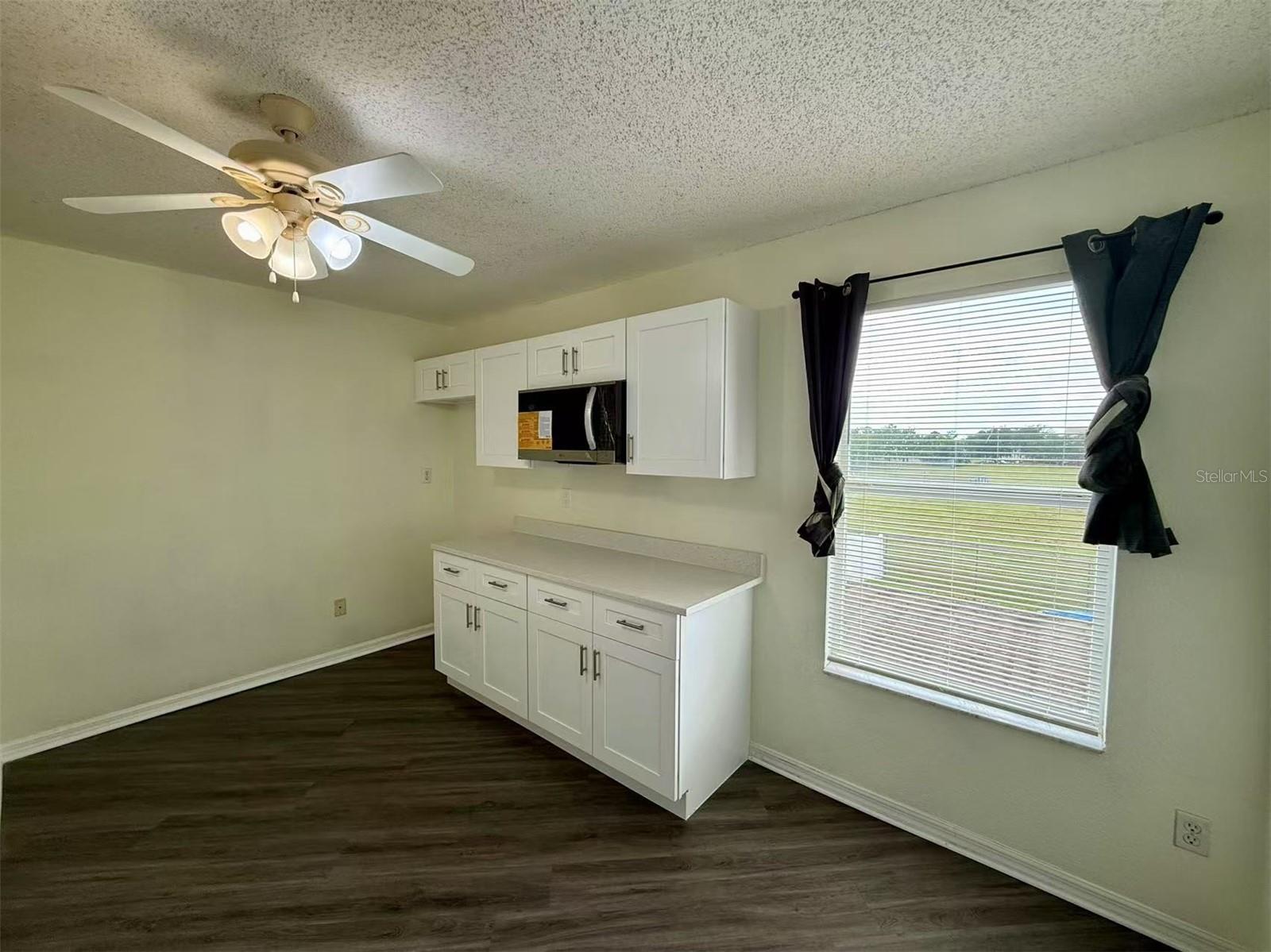 Image 16 of 20 For 856 Bristol Forest Way