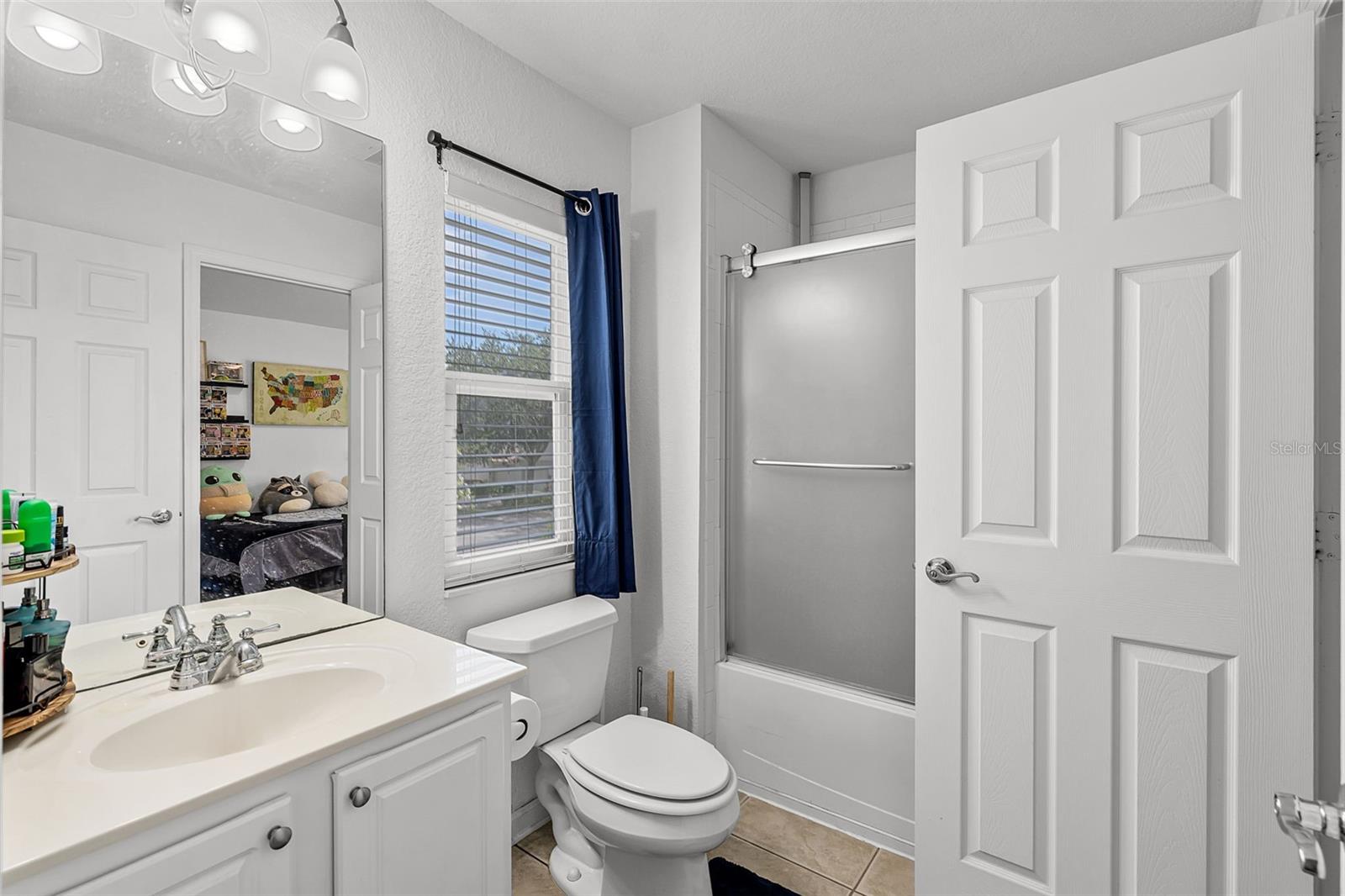 Image 20 of 43 For 6850 Sperone Street