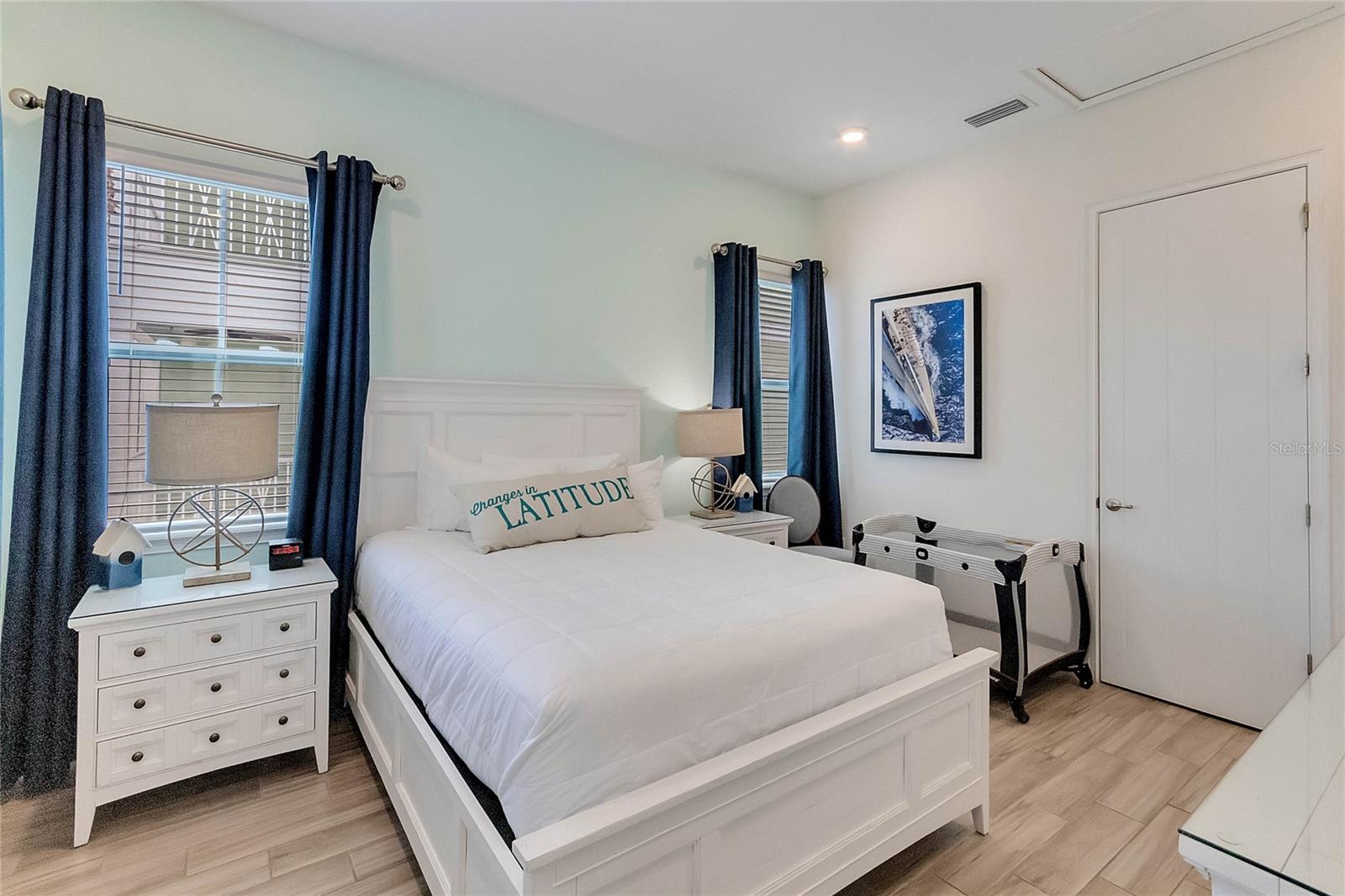Image 13 of 38 For 8004 Dreamsicle Drive
